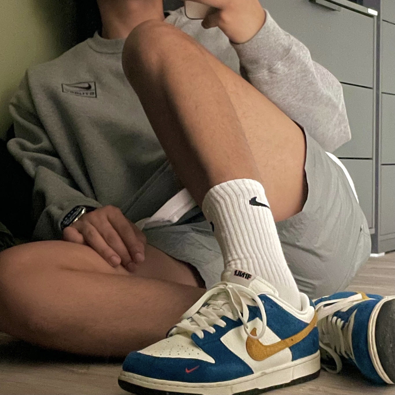 Nike x Stussy NRG ZR Fleece Crewneck Heather Grey - US/EU, Nike x Kasina Dunk Low 80's Bus 착용 스타일