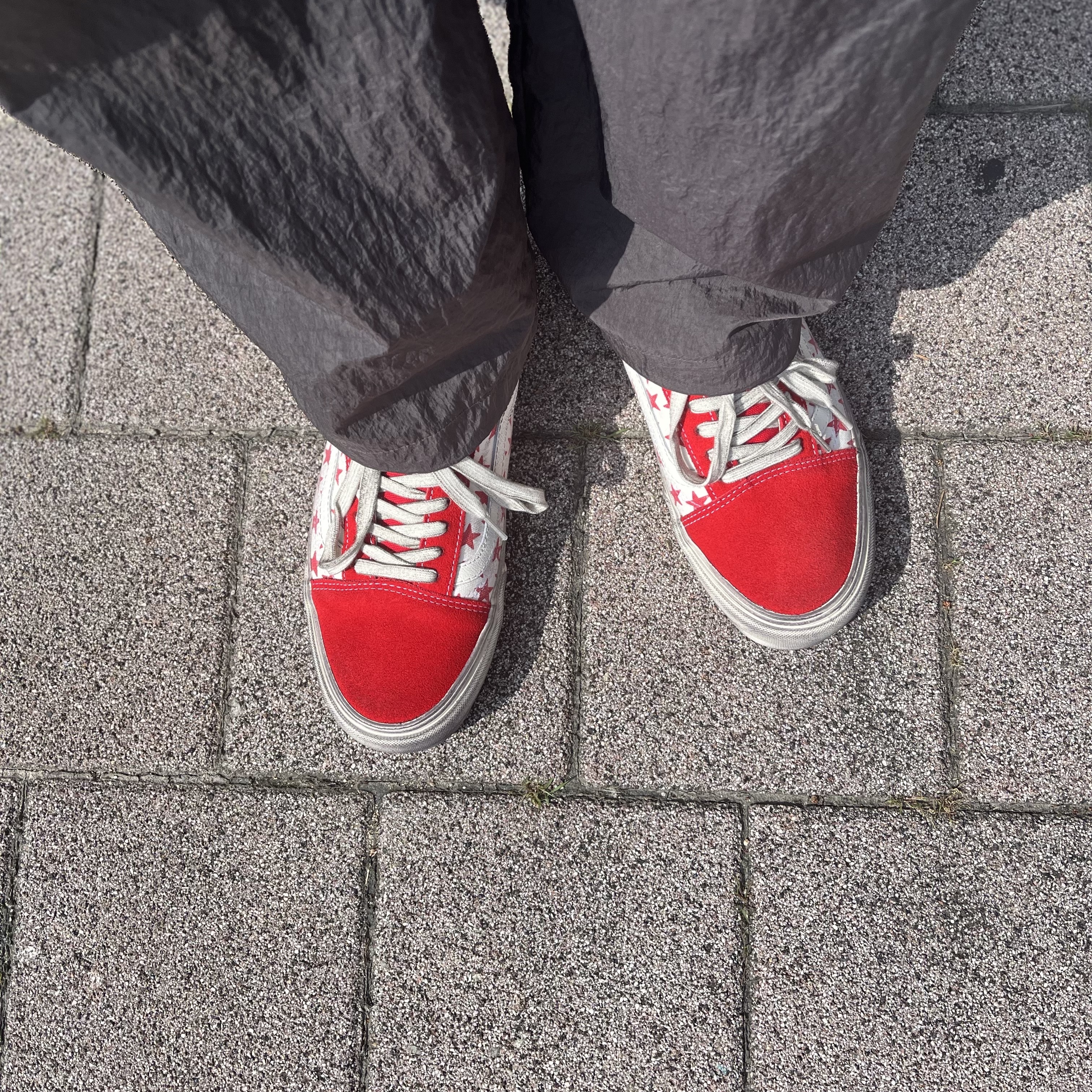 Vans Vault x Bianca Chandon Old Skool LX Stressed Red White 착용 스타일