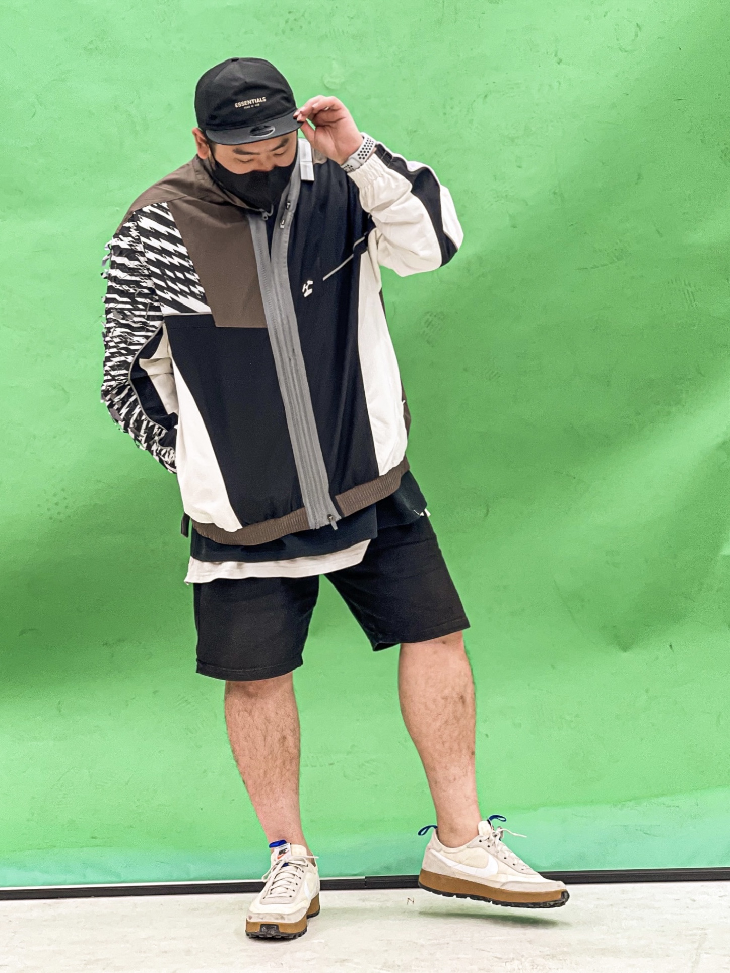 Nike x Acronym NRG Woven Jacket White - US/EU, Nike x Tom Sachs General Purpose Shoe Light Cream 착용 스타일
