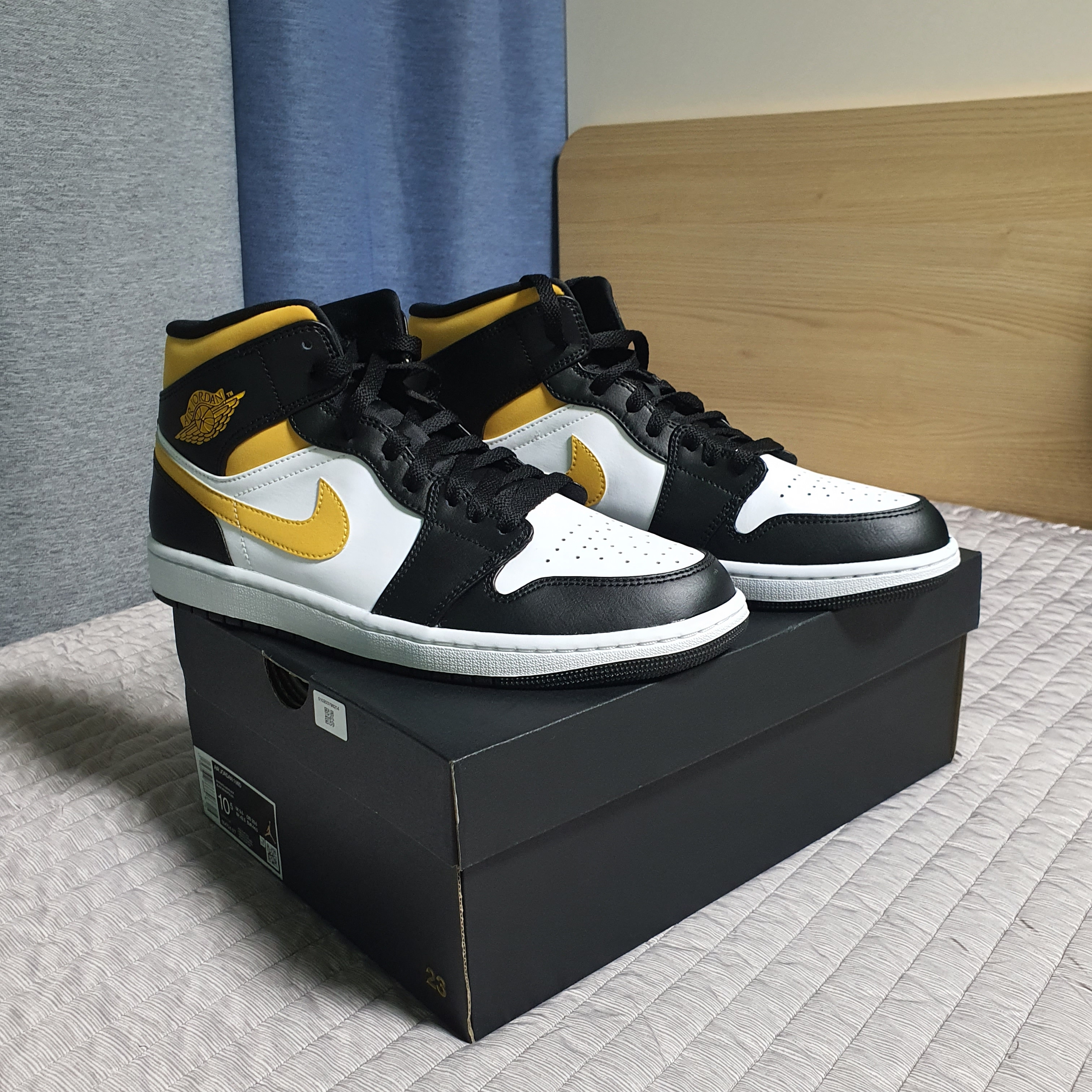 Jordan 1 Mid Pollen 착용 스타일 - 2