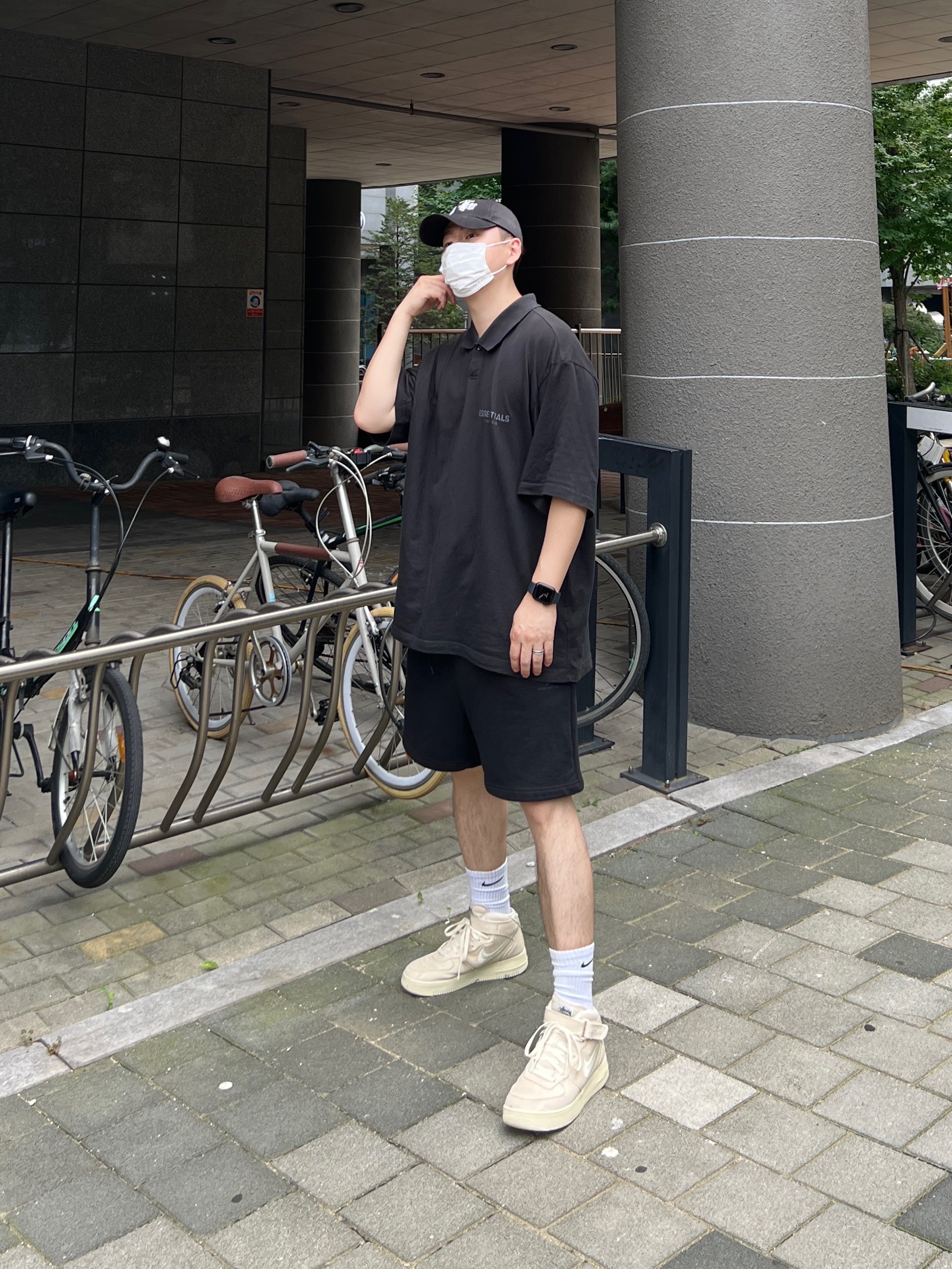 Essentials Short Sleeve Boxy Polo Dark Slate/Stretch Limo/Black - 20SS, Nike x Stussy Air Force 1 '07 Mid SP Fossil 착용 스타일 - 2