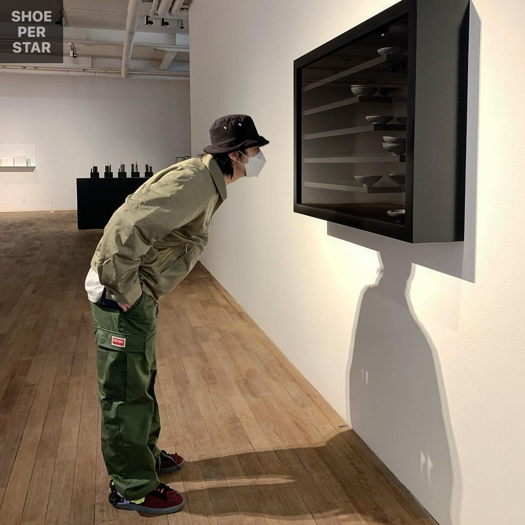 Nike x Acronym Blazer Low Night Maroon, Nike x Travis Scott Air Max 1 Cact.us Gold 착용 스타일 - 1