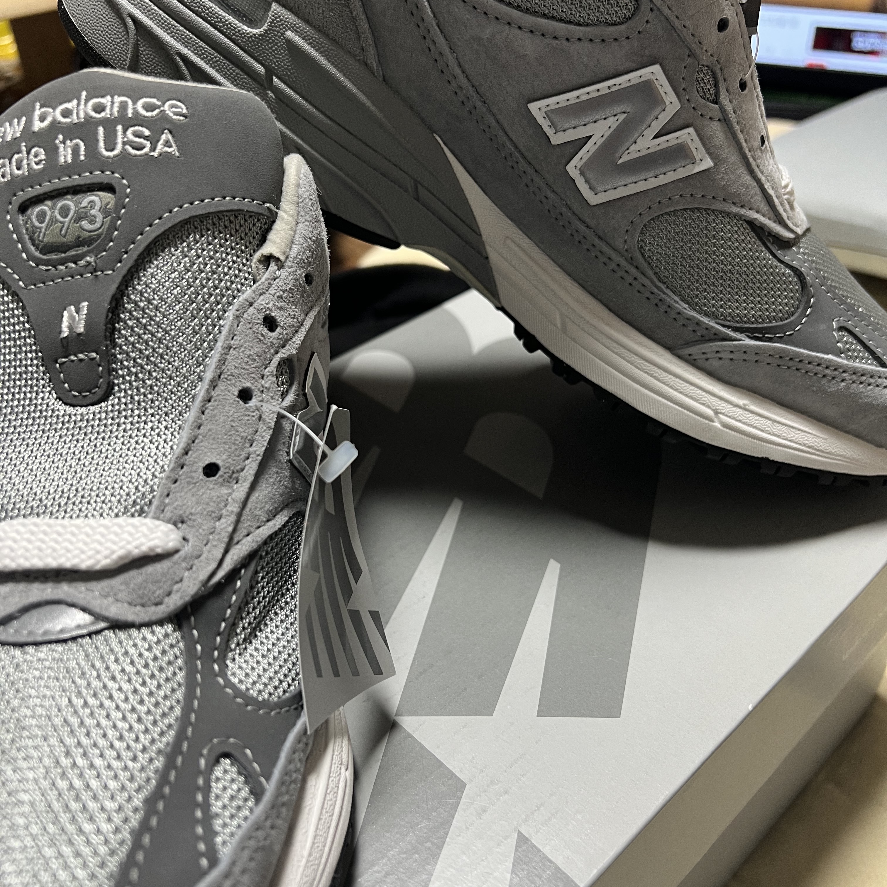New Balance 993 Made in USA Grey - D Standard 착용 스타일 - 1
