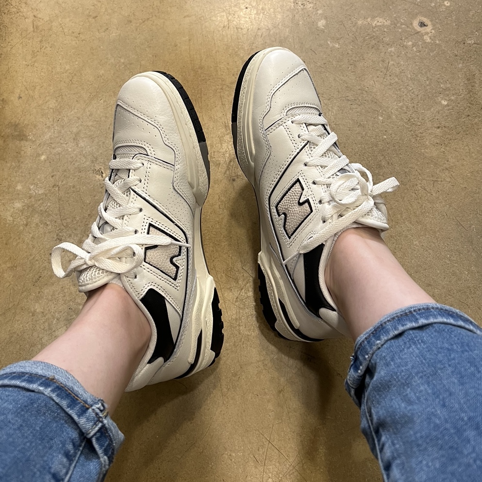 New Balance 550 White Grey - 2E Wide 착용 스타일