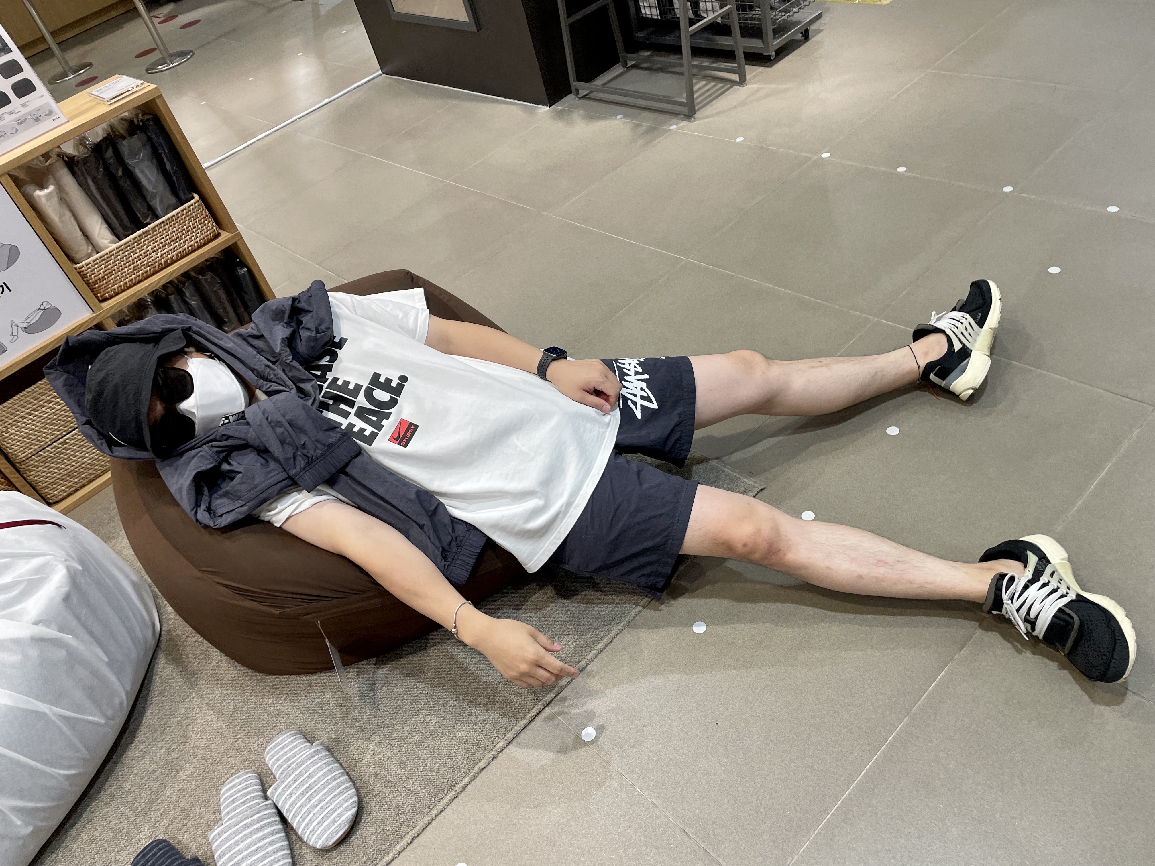 Nike x Off-White Air Presto OG The Ten, Nike x Stussy Water Shorts Off Noir 착용 스타일