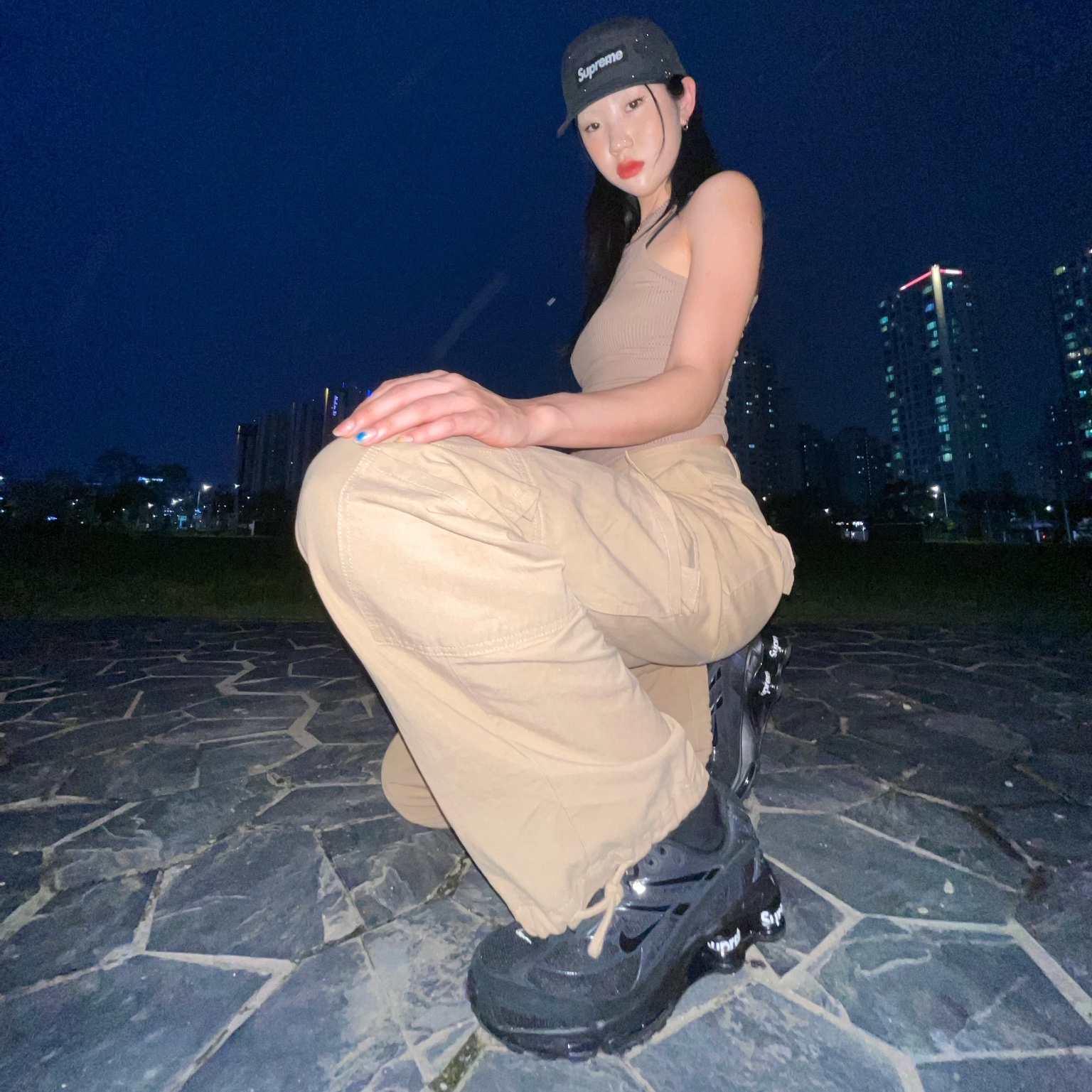 Nike x Supreme Shox Ride 2 SP Black 착용 스타일