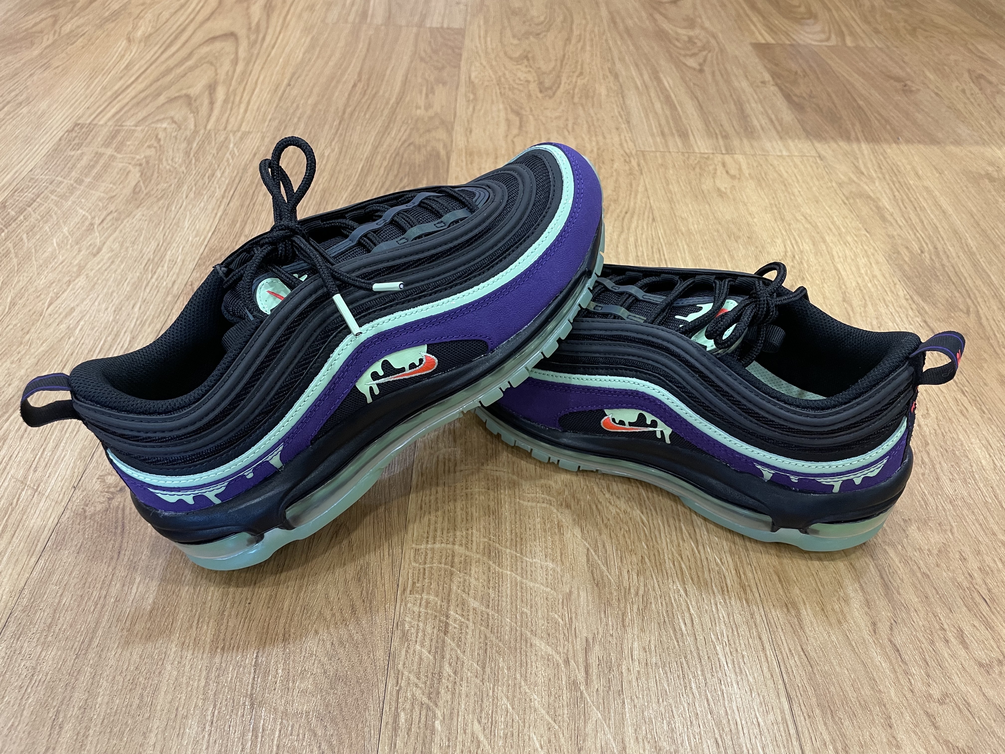 Nike Air Max 97 Halloween 착용 스타일