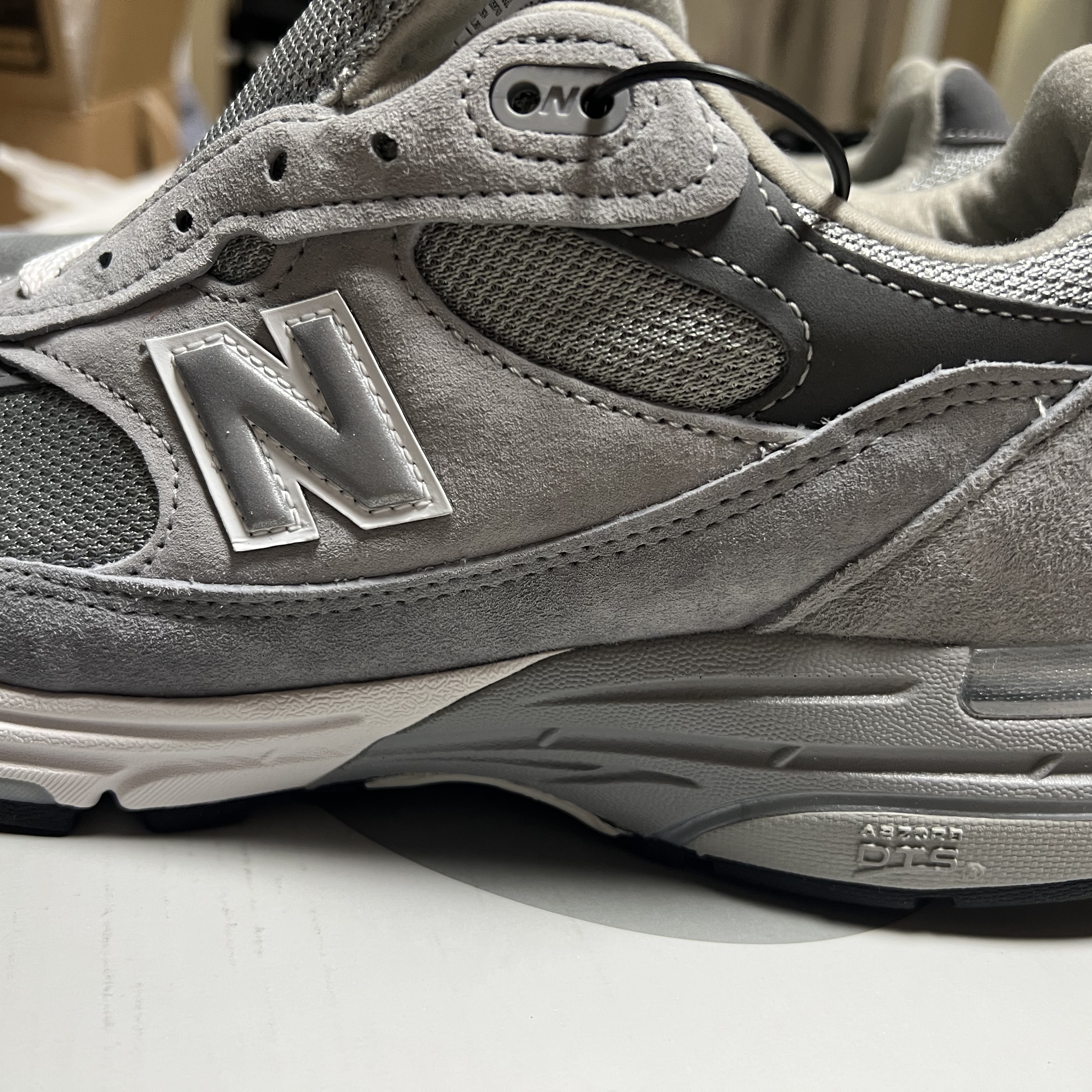 New Balance 993 Made in USA Grey - D Standard 착용 스타일 - 2