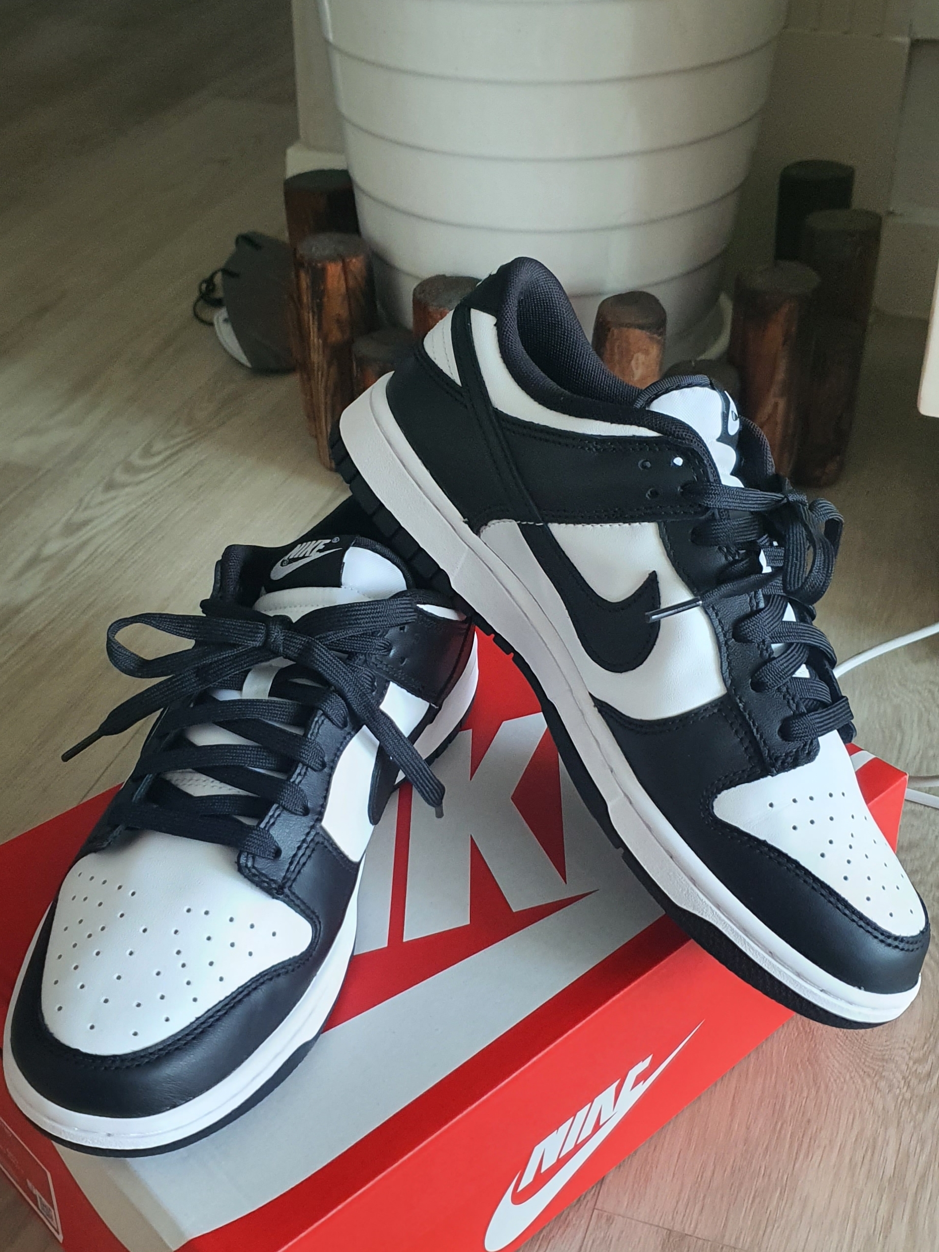 Nike Dunk Low Retro Black 착용 스타일