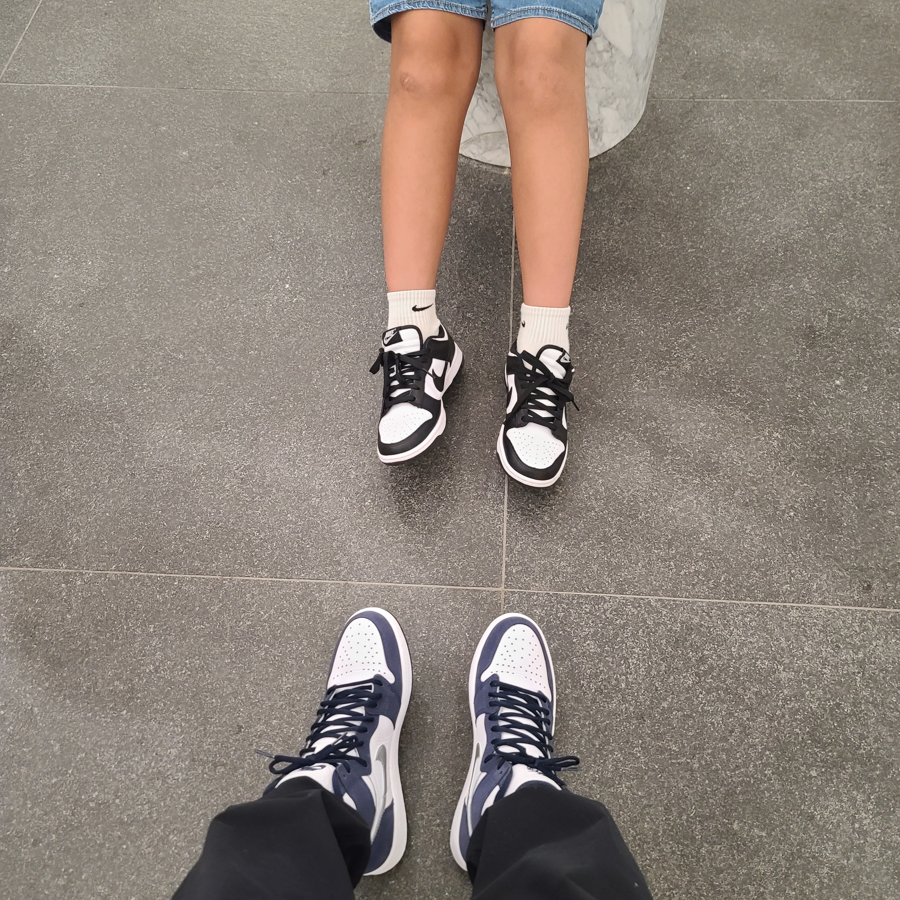 Jordan 1 Retro High OG CO.JP Midnight Navy, (GS) Nike Dunk Low Black 착용 스타일 - 1