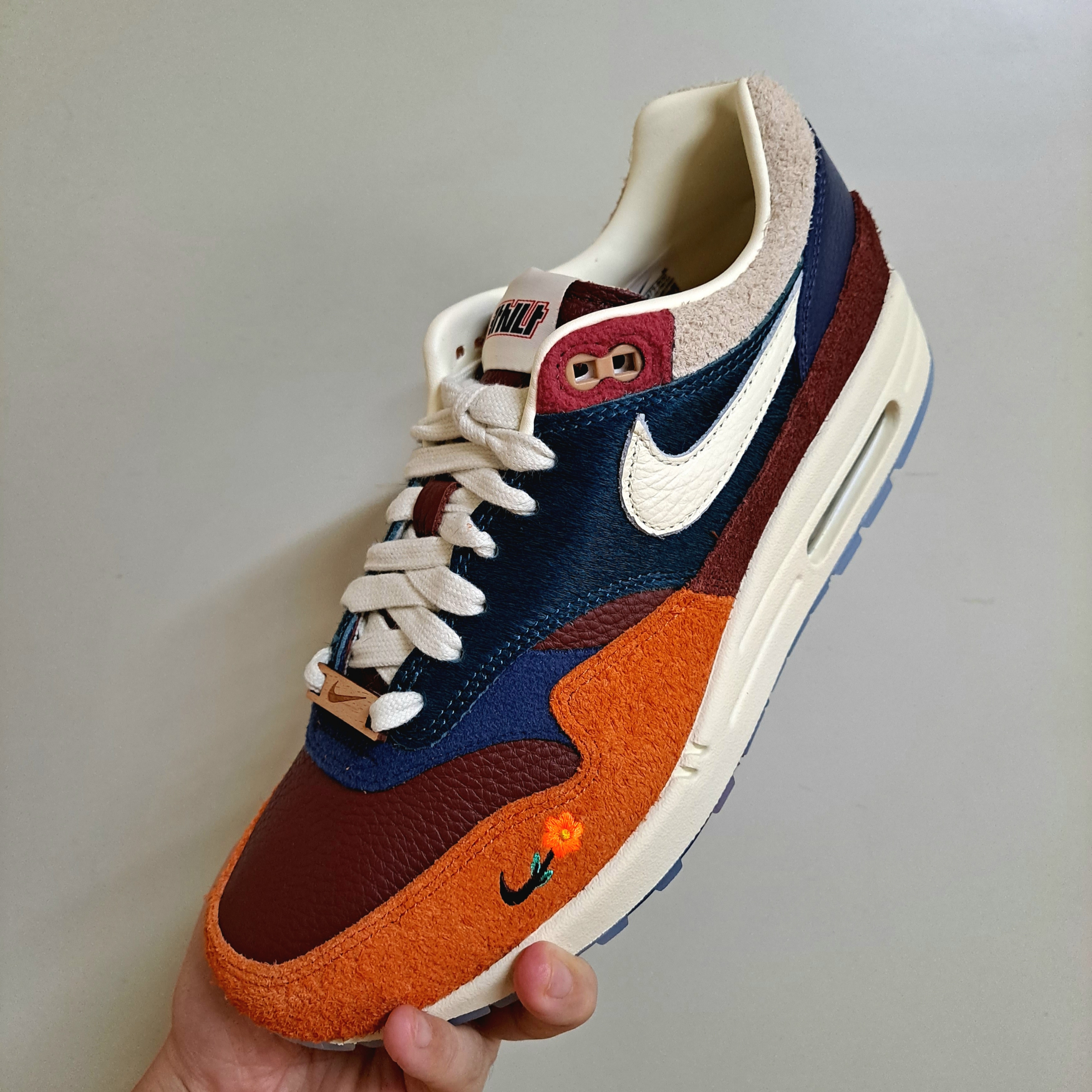 Nike x Kasina Air Max 1 SP Won-Ang Orange 착용 스타일 - 1