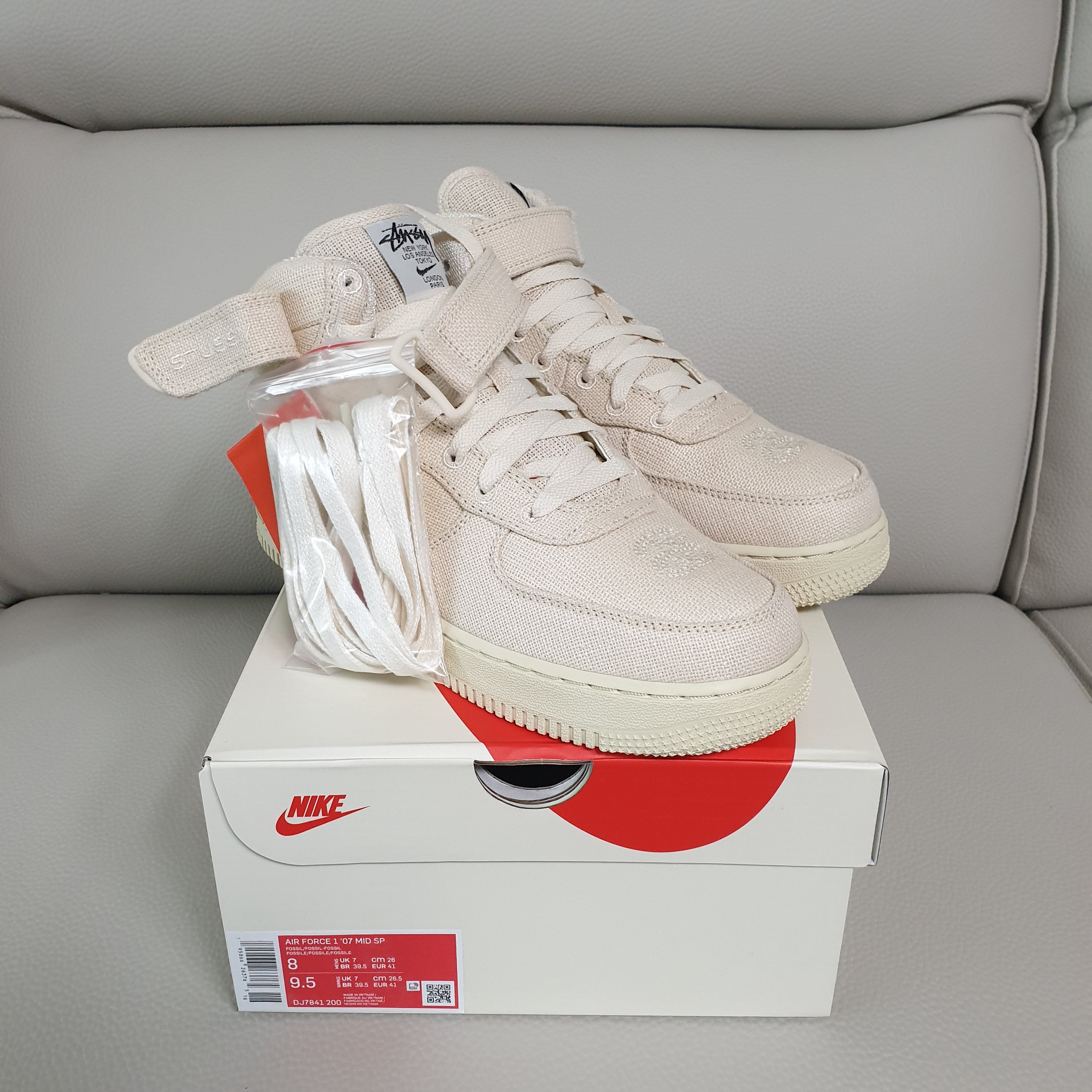 Nike x Stussy Air Force 1 '07 Mid SP Fossil 착용 스타일 - 4