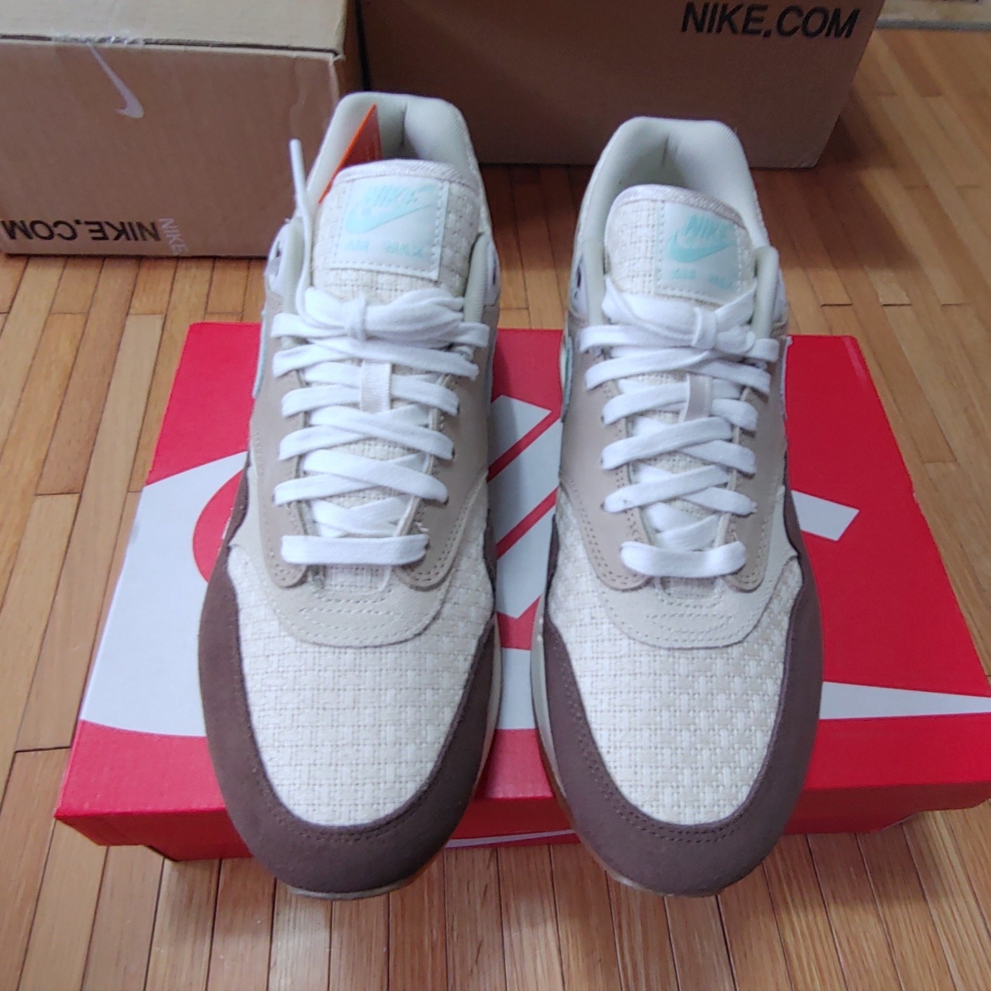 Nike Air Max 1 Premium Crepe Hemp 착용 스타일 - 1