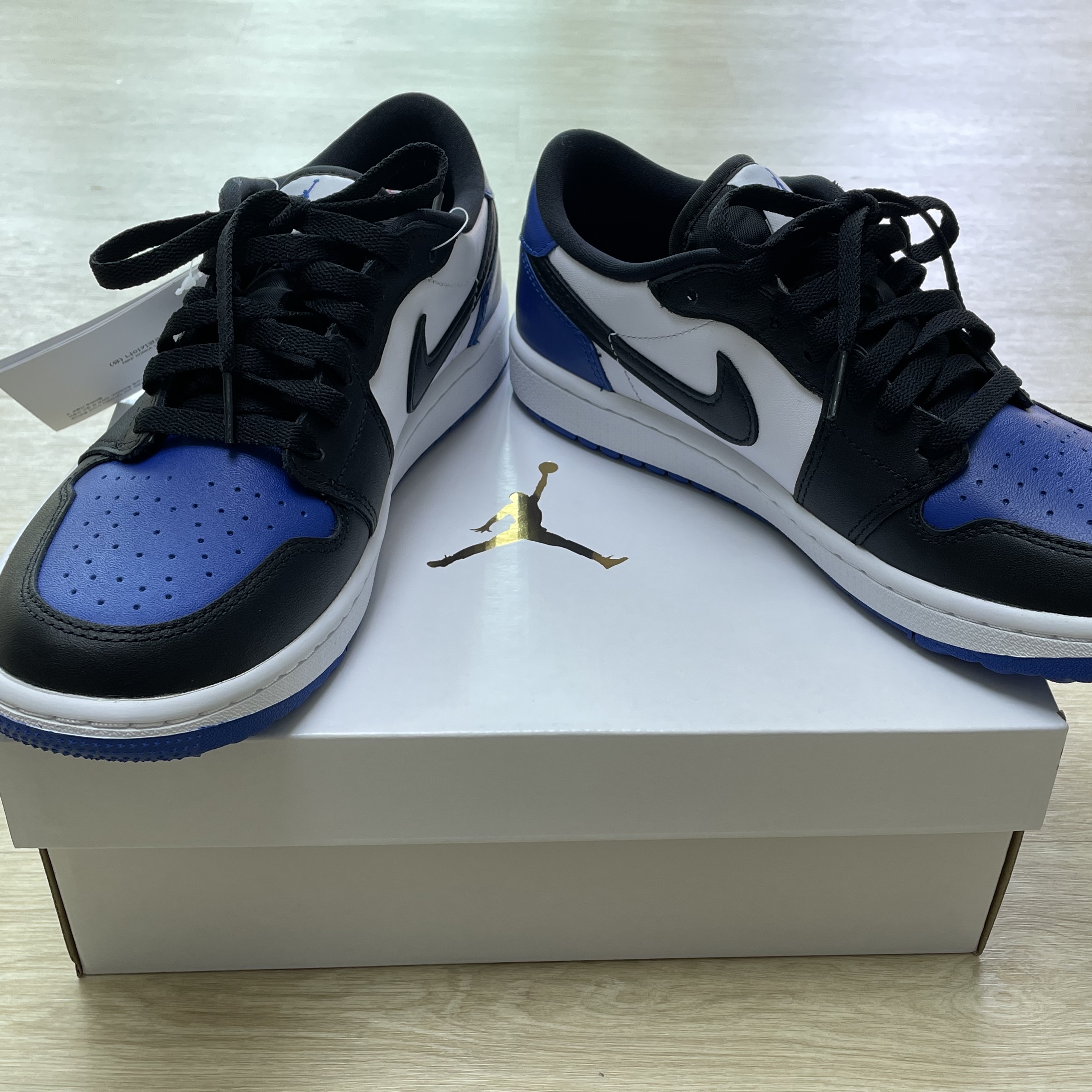 Jordan 1 Low Golf Sport Royal 착용 스타일 - 1