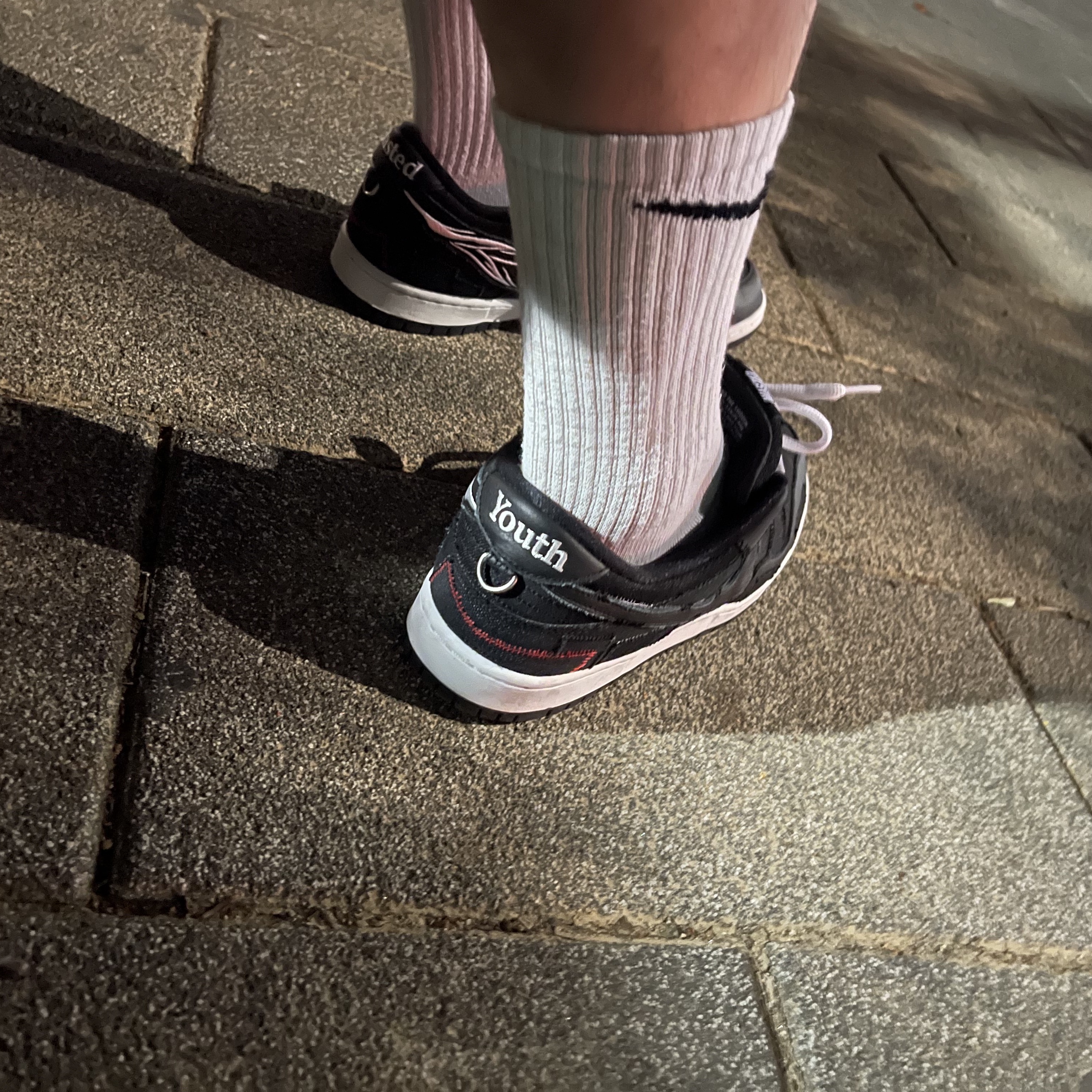 Nike x Verdy SB Dunk Low Pro Wasted Youth (Special Box) 착용 스타일 - 3