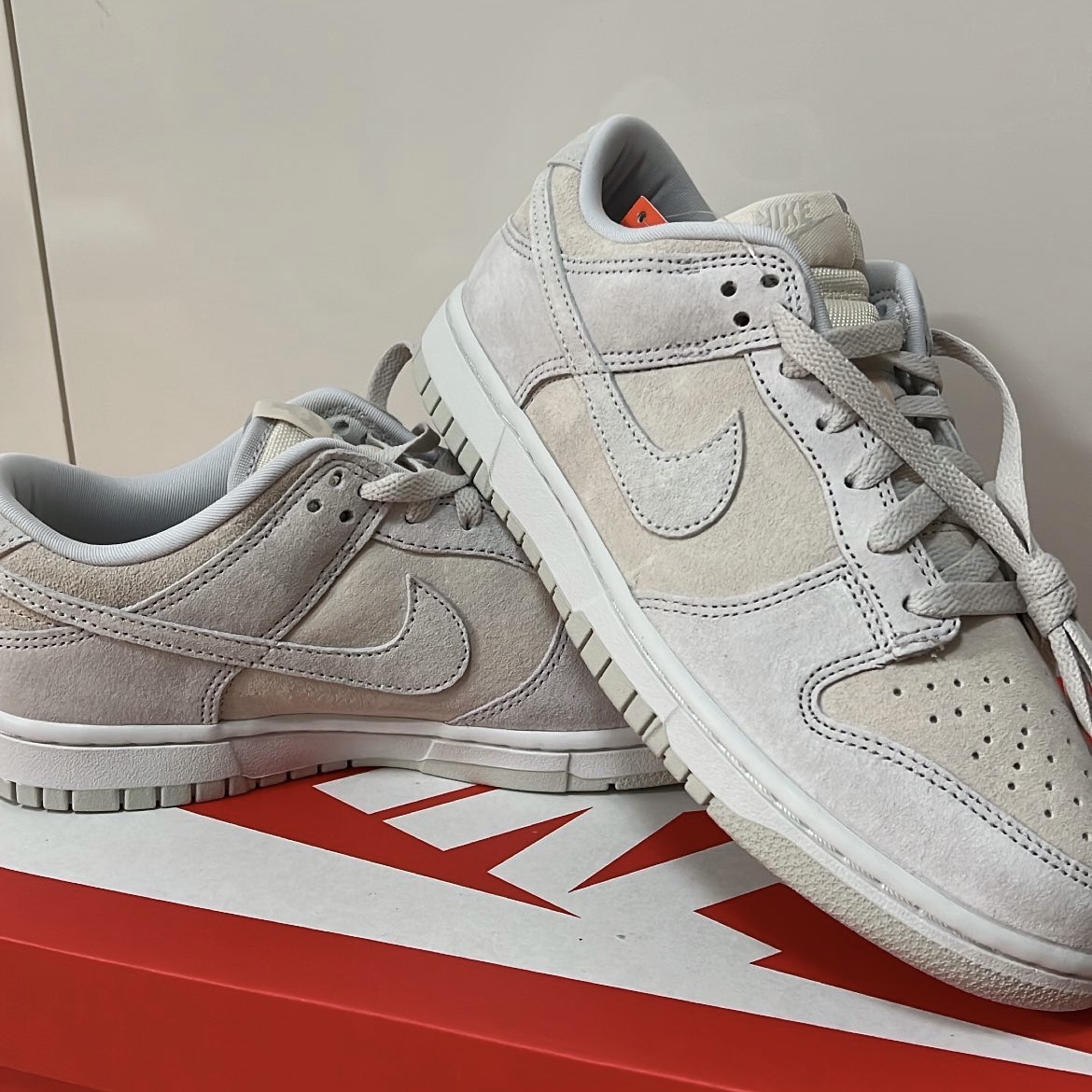 Nike Dunk Low Retro PRM Vast Grey 착용 스타일