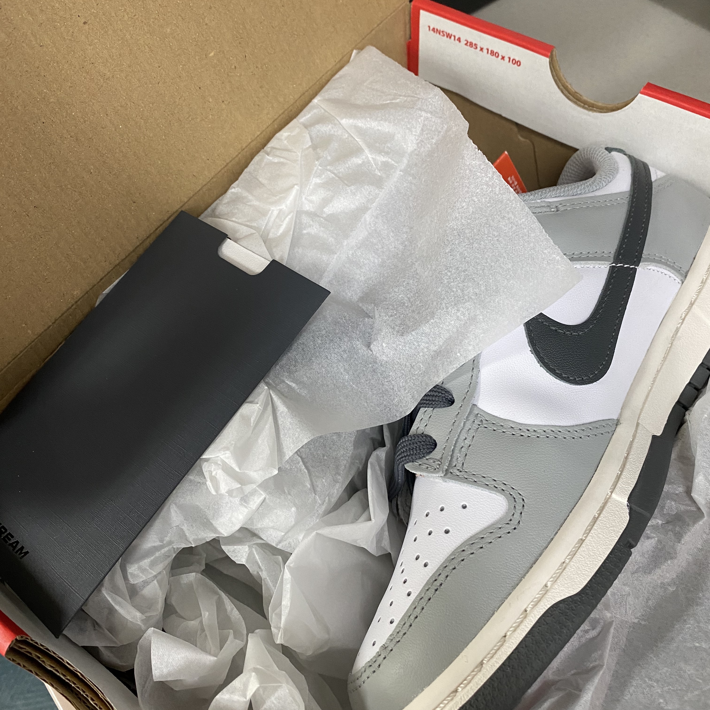 (W) Nike Dunk Low Light Smoke Grey 착용 스타일