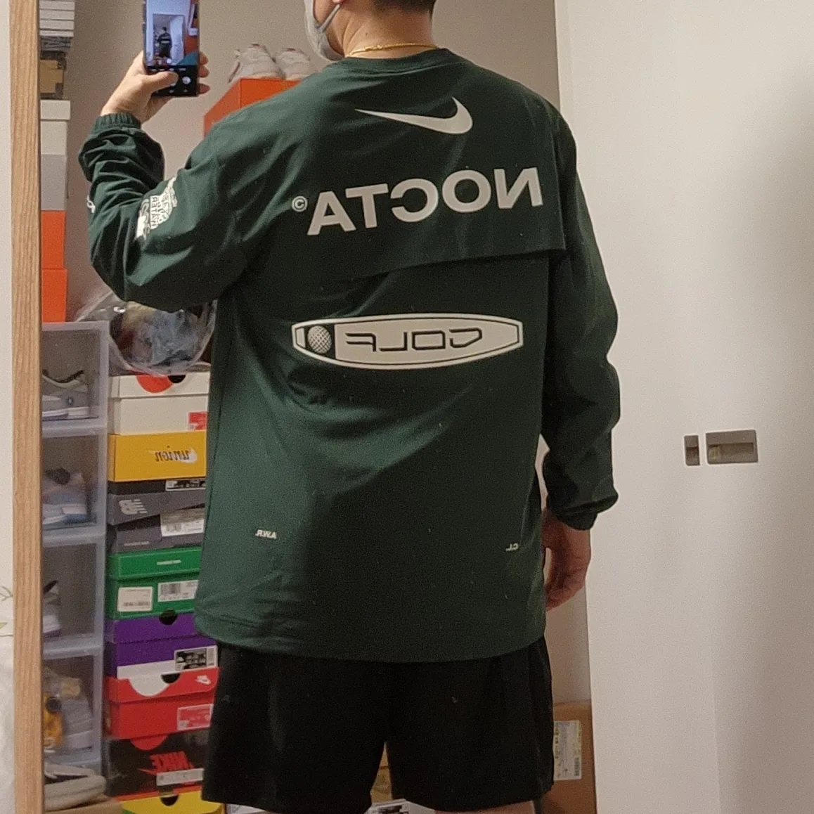 Nike x Drake Nocta Golf Crewneck Top Green - US/EU, Nike x Drake Nocta NRG Legacy 91 Cap Black 착용 스타일 - 2