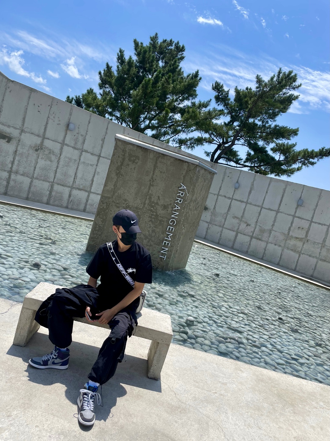 Jordan 1 x League of Legends Zoom Air CMFT Esports, Off-White x Amore Pacific Protection Box (Without Cosmetics) 착용 스타일