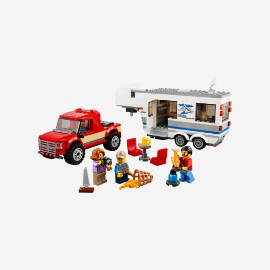 레고 픽업트럭과 캐러밴
