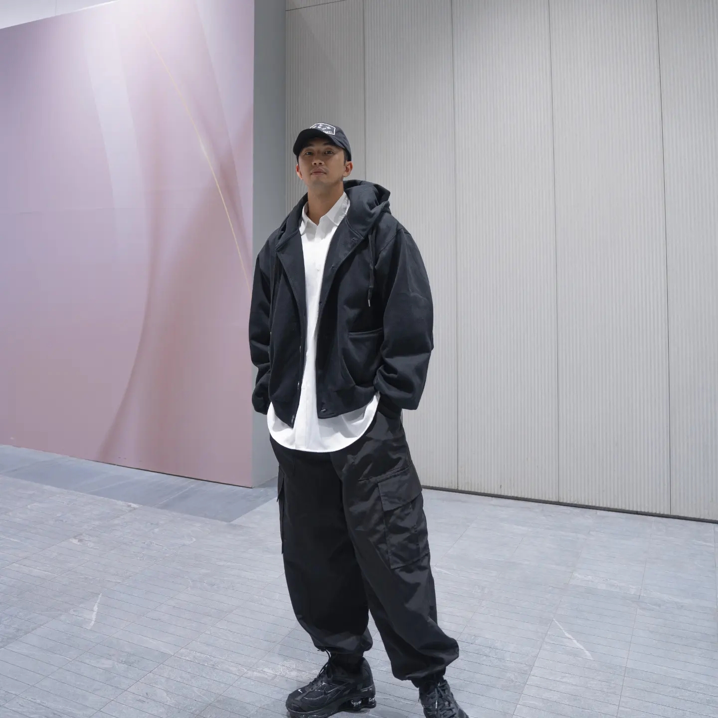 Nike x Supreme Shox Ride 2 SP Black 착용 스타일 - 5
