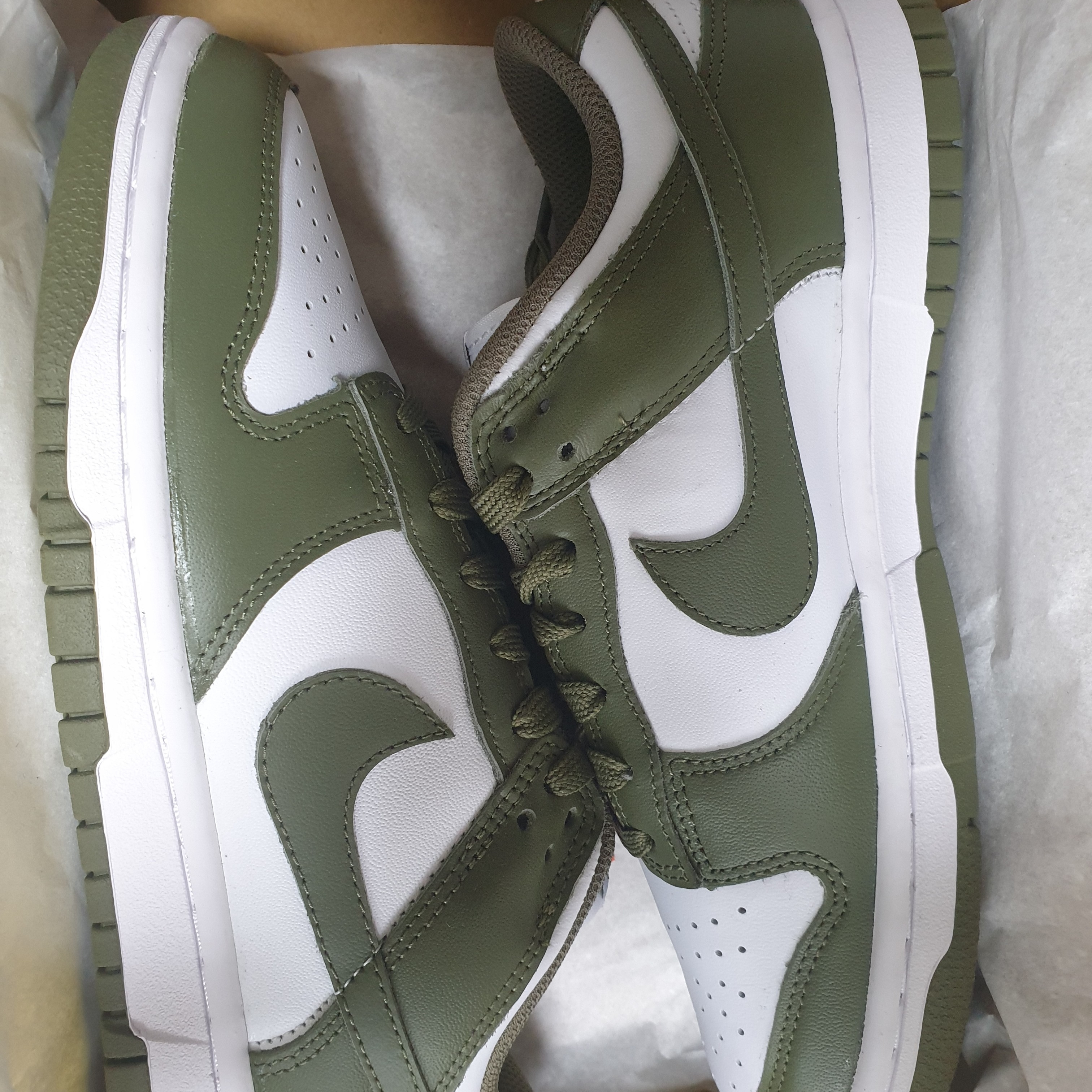 (W) Nike Dunk Low Medium Olive 착용 스타일