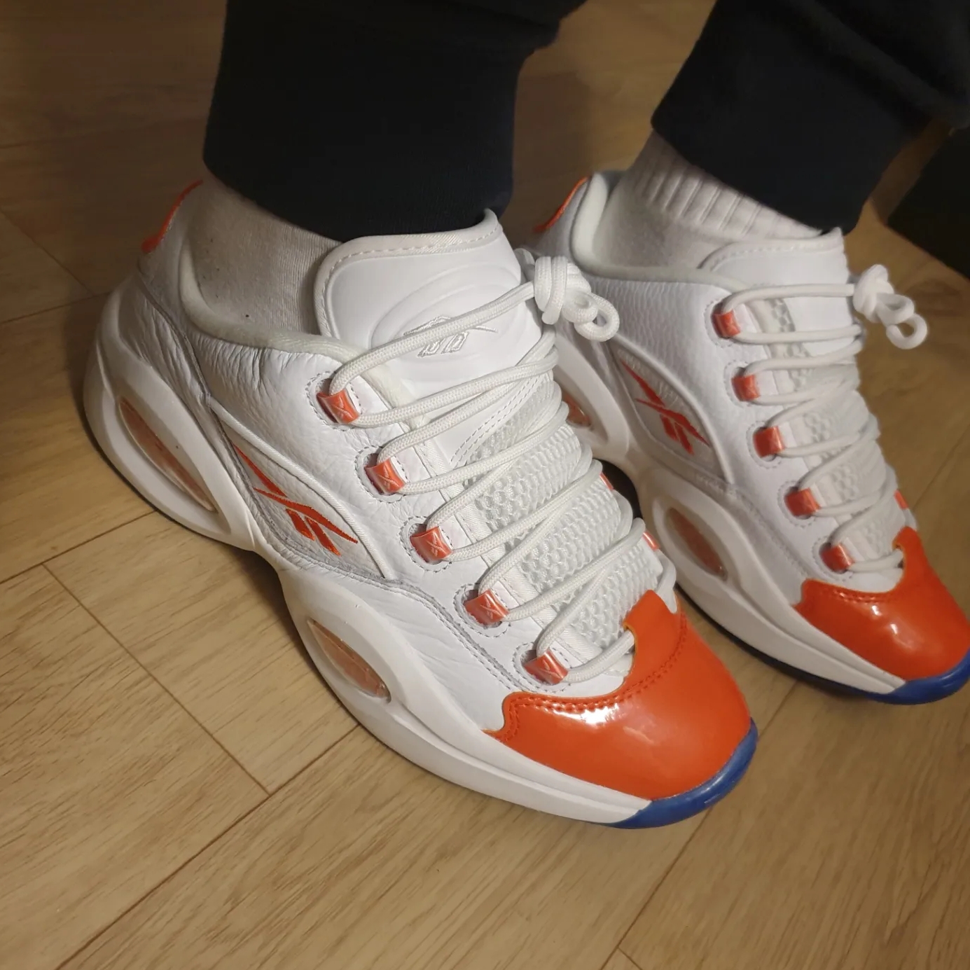 Reebok Question Low R13 White Red Ice 착용 스타일