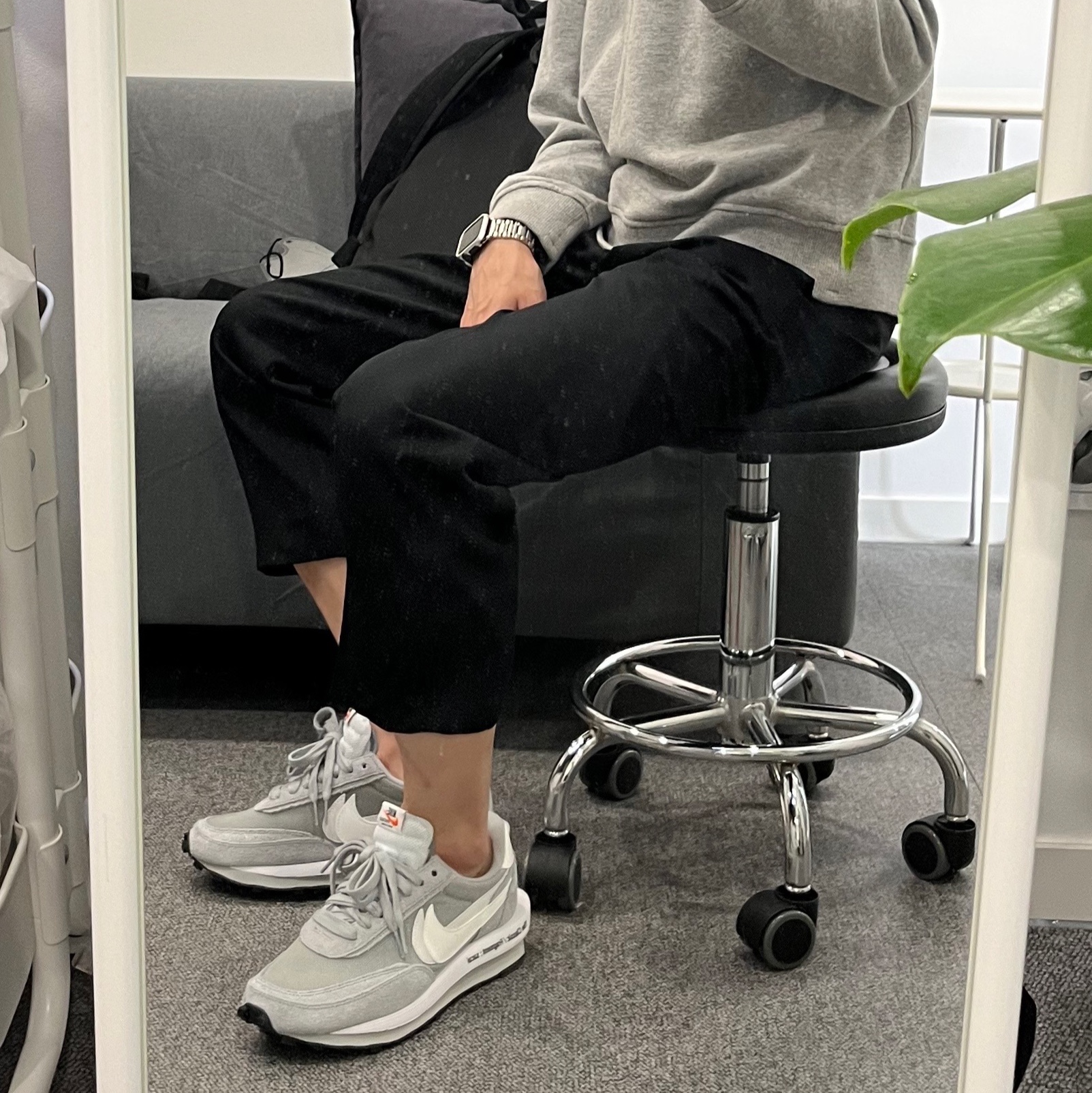 Nike x Sacai x Fragment LDWaffle Light Smoke Grey 착용 스타일