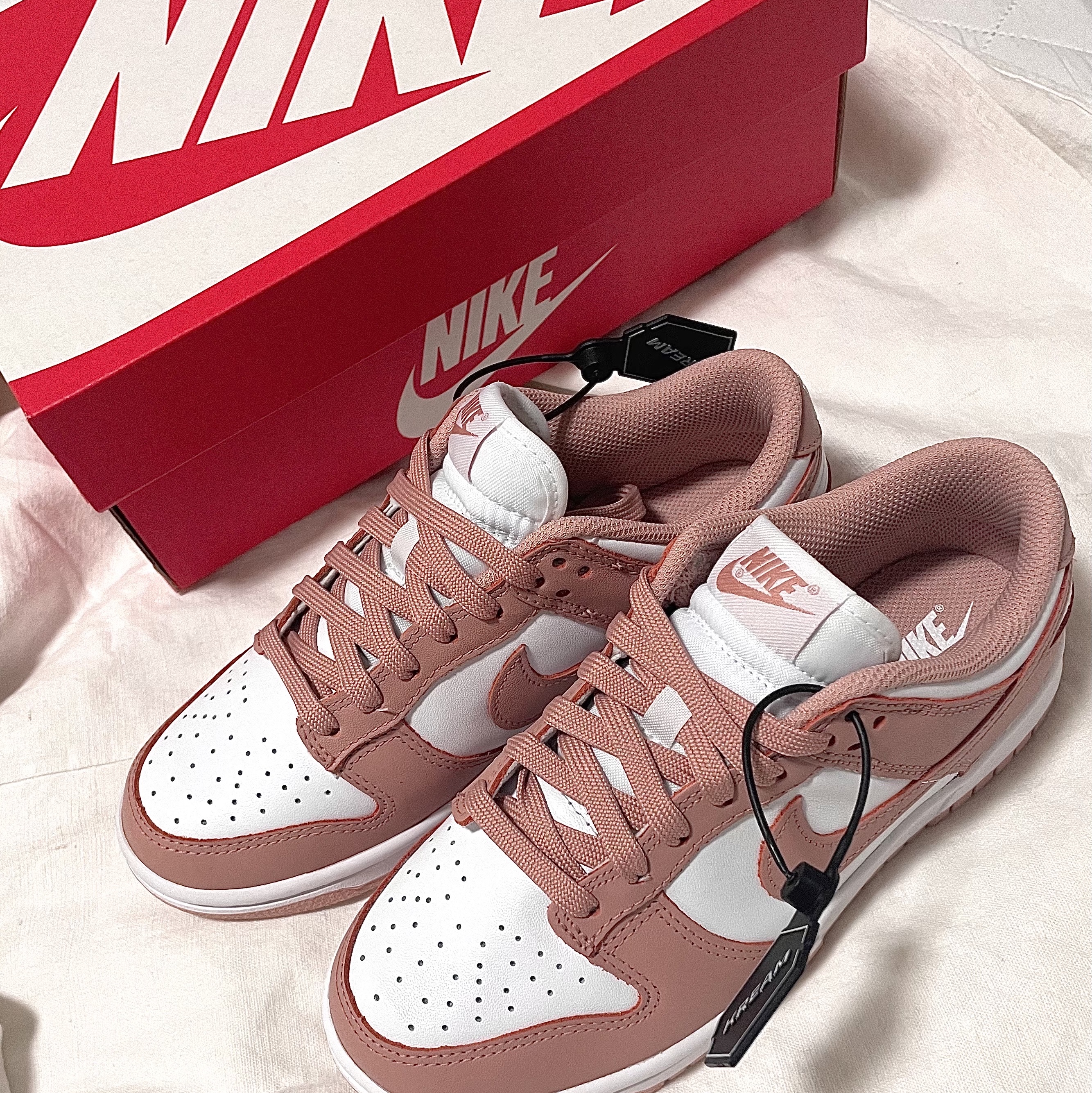 (W) Nike Dunk Low Rose Whisper 착용 스타일