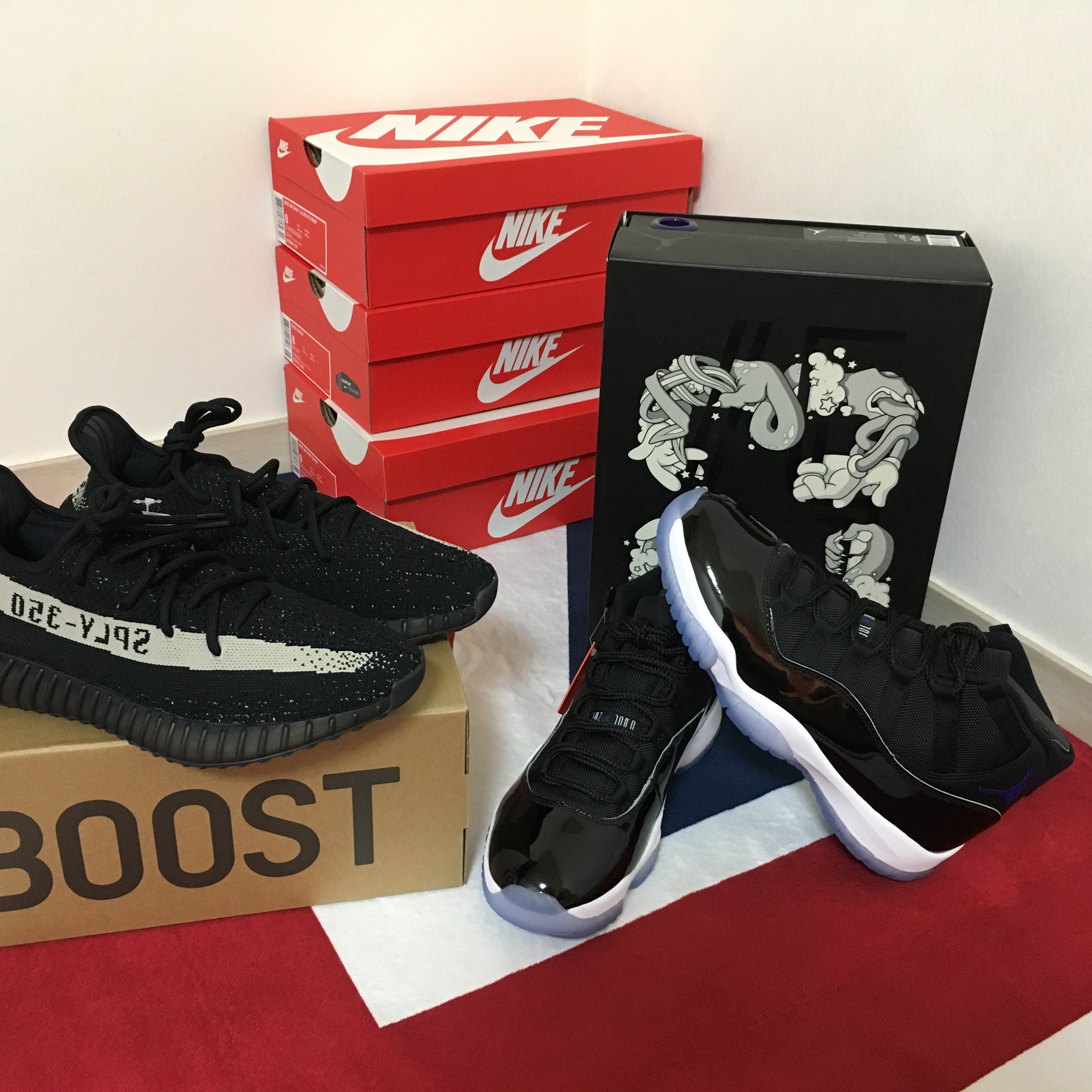 Jordan 11 Retro Space Jam 2016, Adidas Yeezy Boost 350 V2 Core Black White 2016 착용 스타일