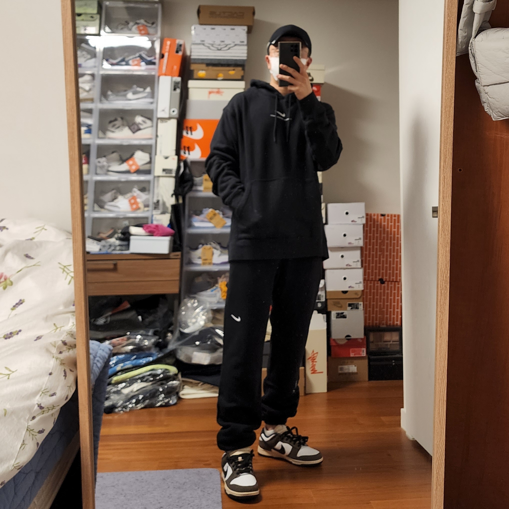Nike x Drake Nocta Golf Cap Black, Nike x Drake Nocta NRG Essential Fleece Hoodie Black - US/EU 착용 스타일 - 1