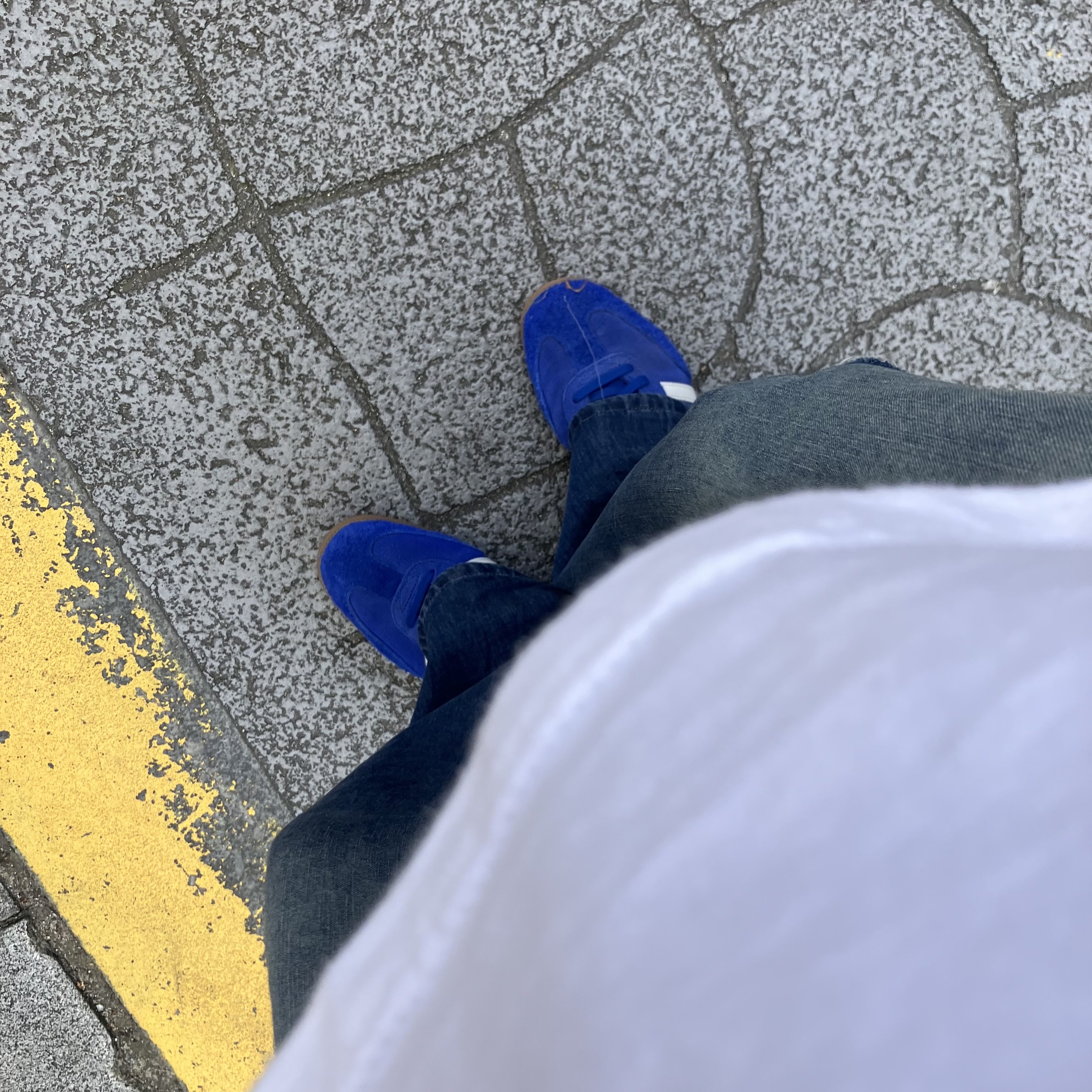 Adidas Samba OG Royal Blue 착용 스타일