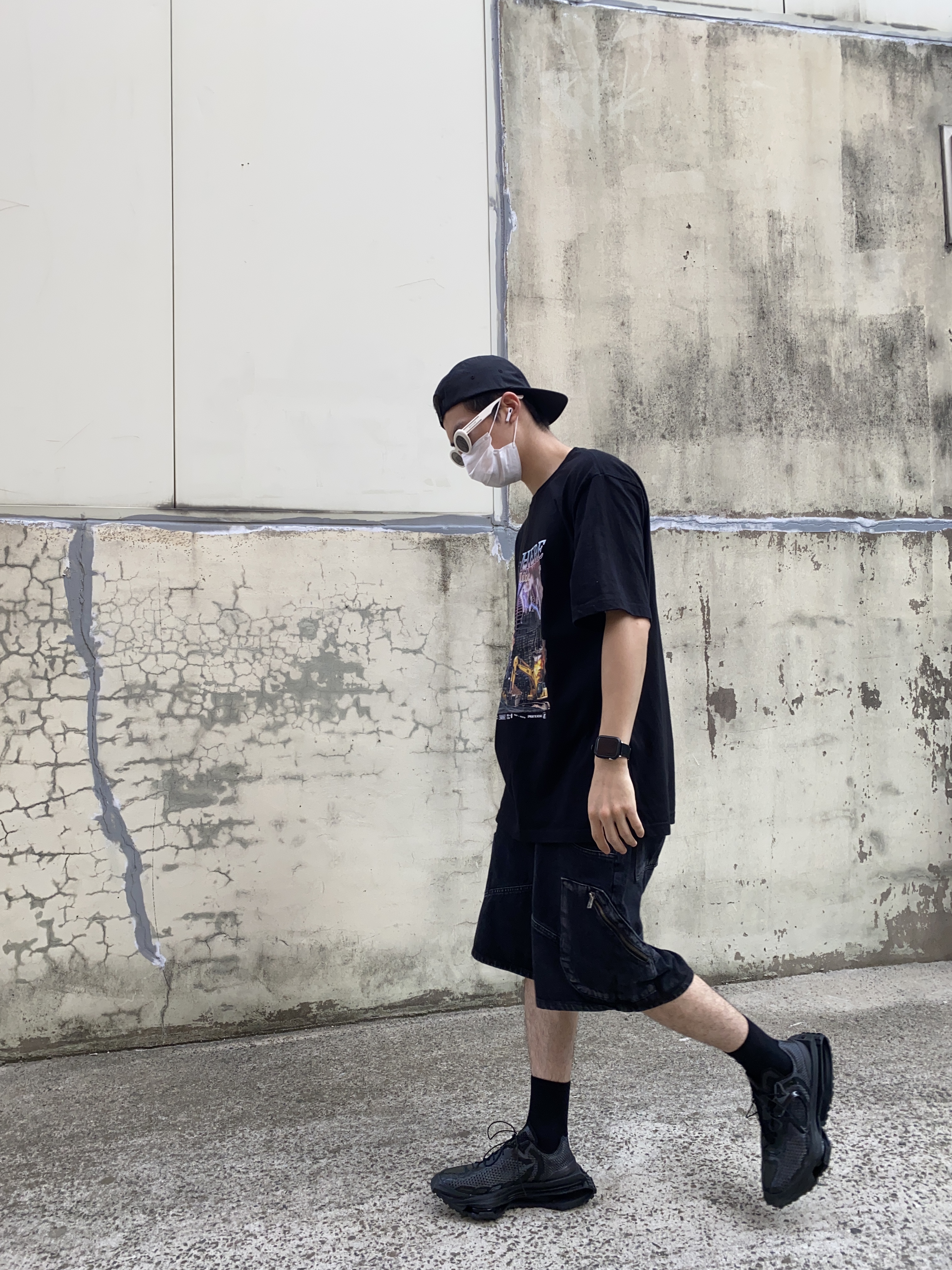 Nike x Matthew M Williams Zoom 004 Triple Black 착용 스타일 - 2