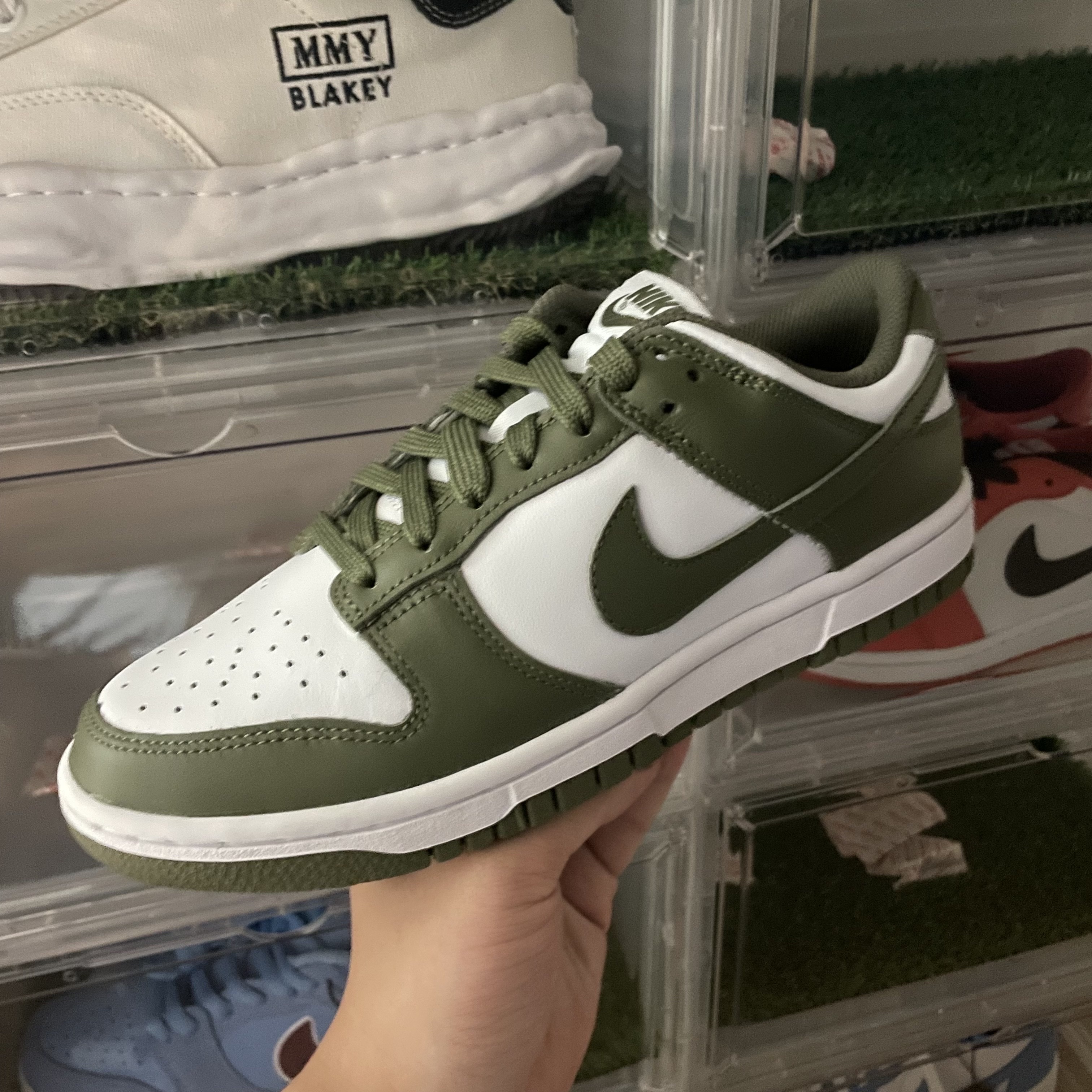 (W) Nike Dunk Low Medium Olive 착용 스타일