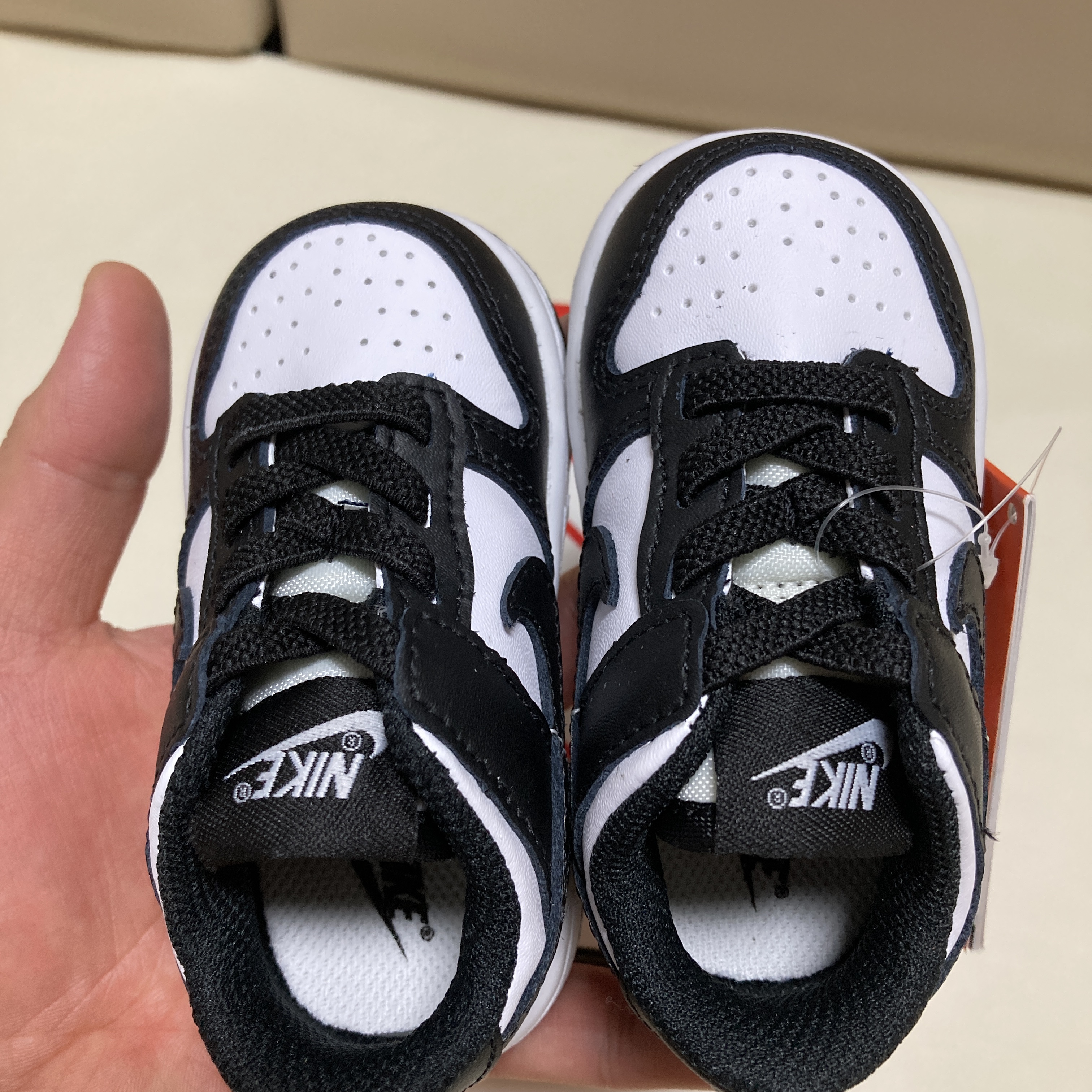 (TD) Nike Dunk Low Black 착용 스타일 - 3