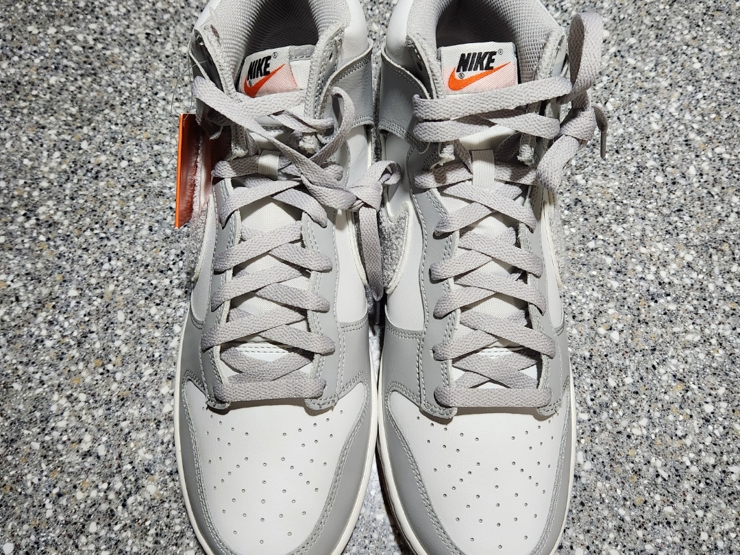 Nike Dunk High Retro University Light Smoke Grey 착용 스타일 - 2