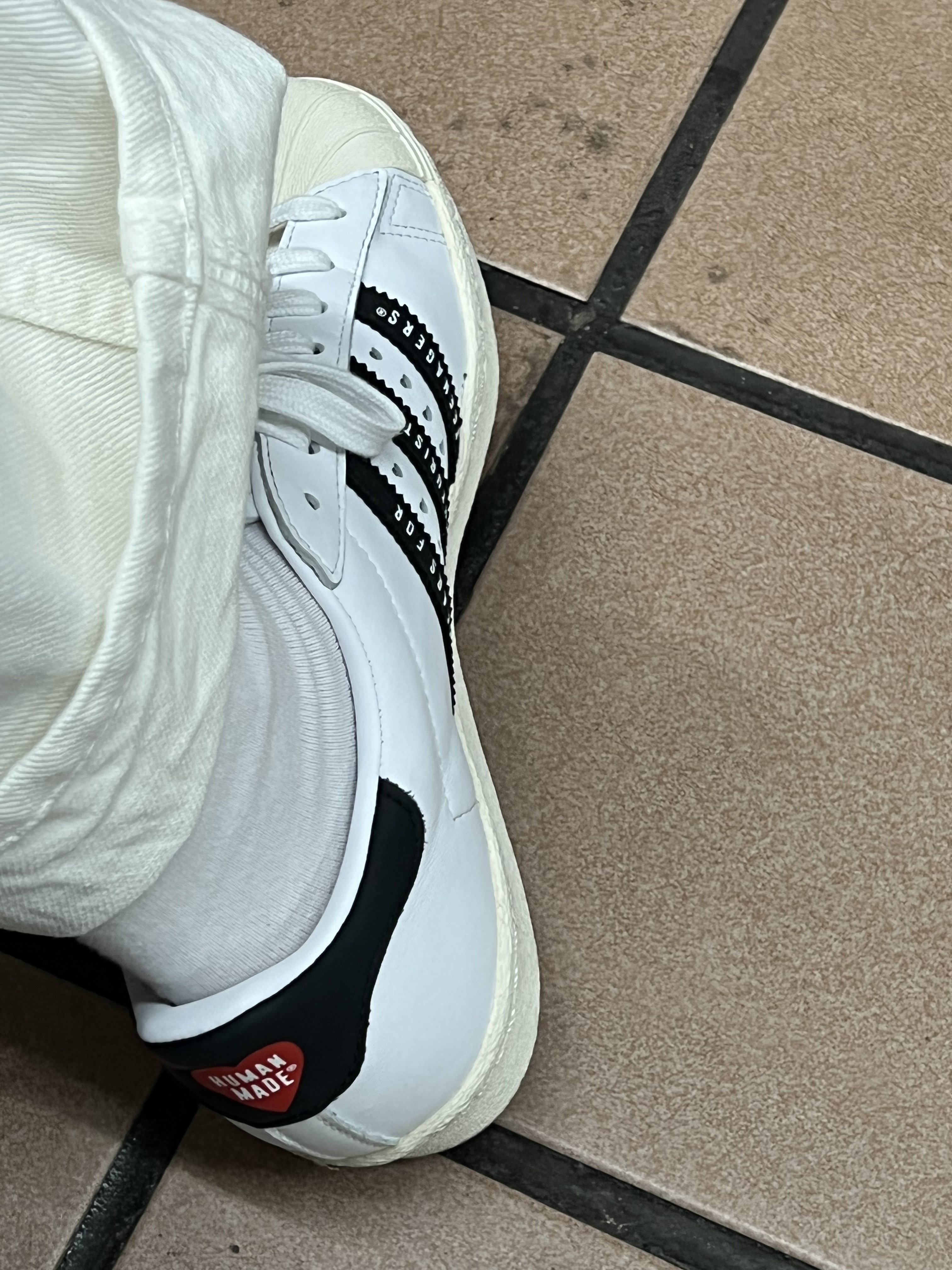 Adidas x Human Made Superstar White Black, Supreme Classic Logo 6-Panel Yellow - 21SS 착용 스타일 - 1