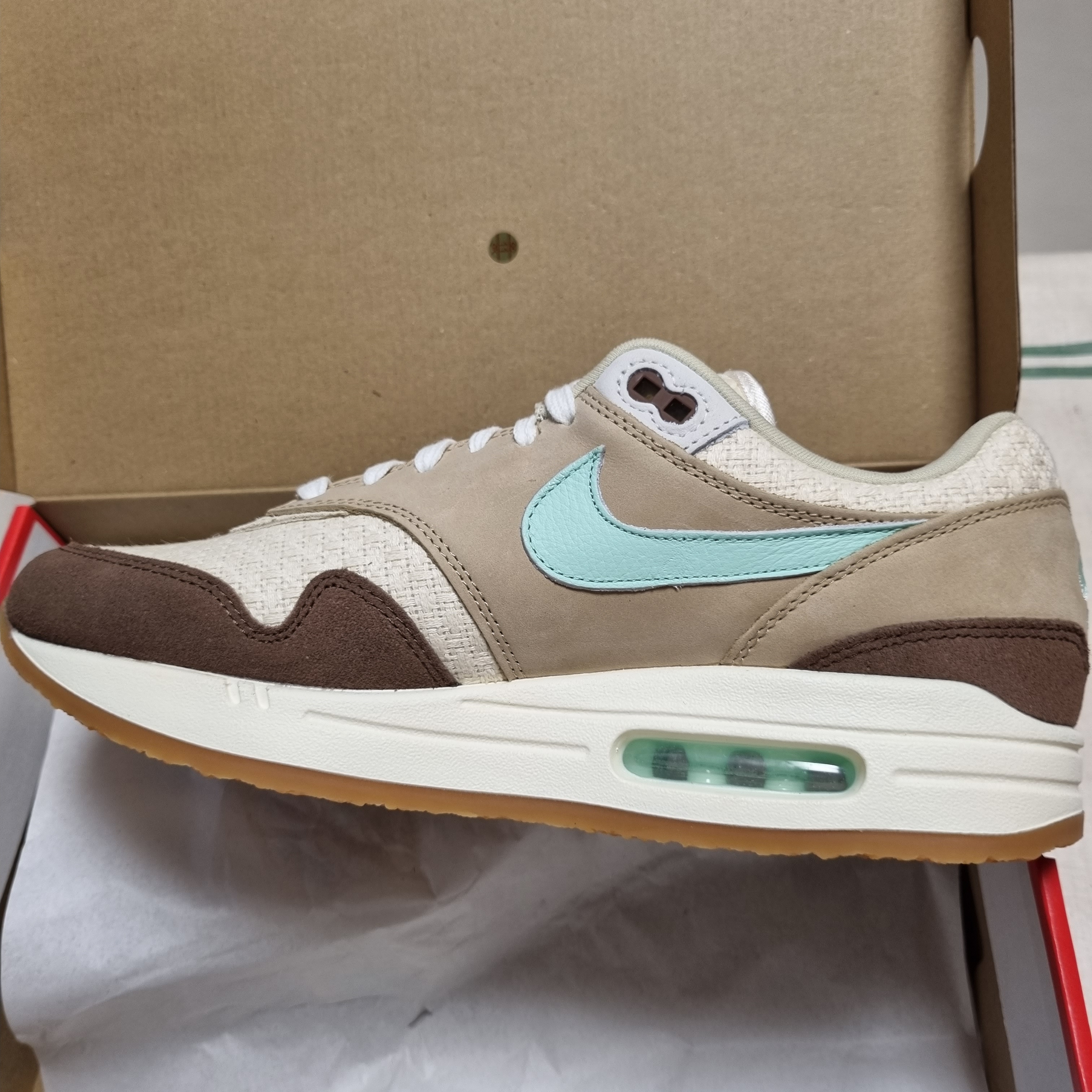 Nike Air Max 1 Premium Crepe Hemp 착용 스타일 - 2