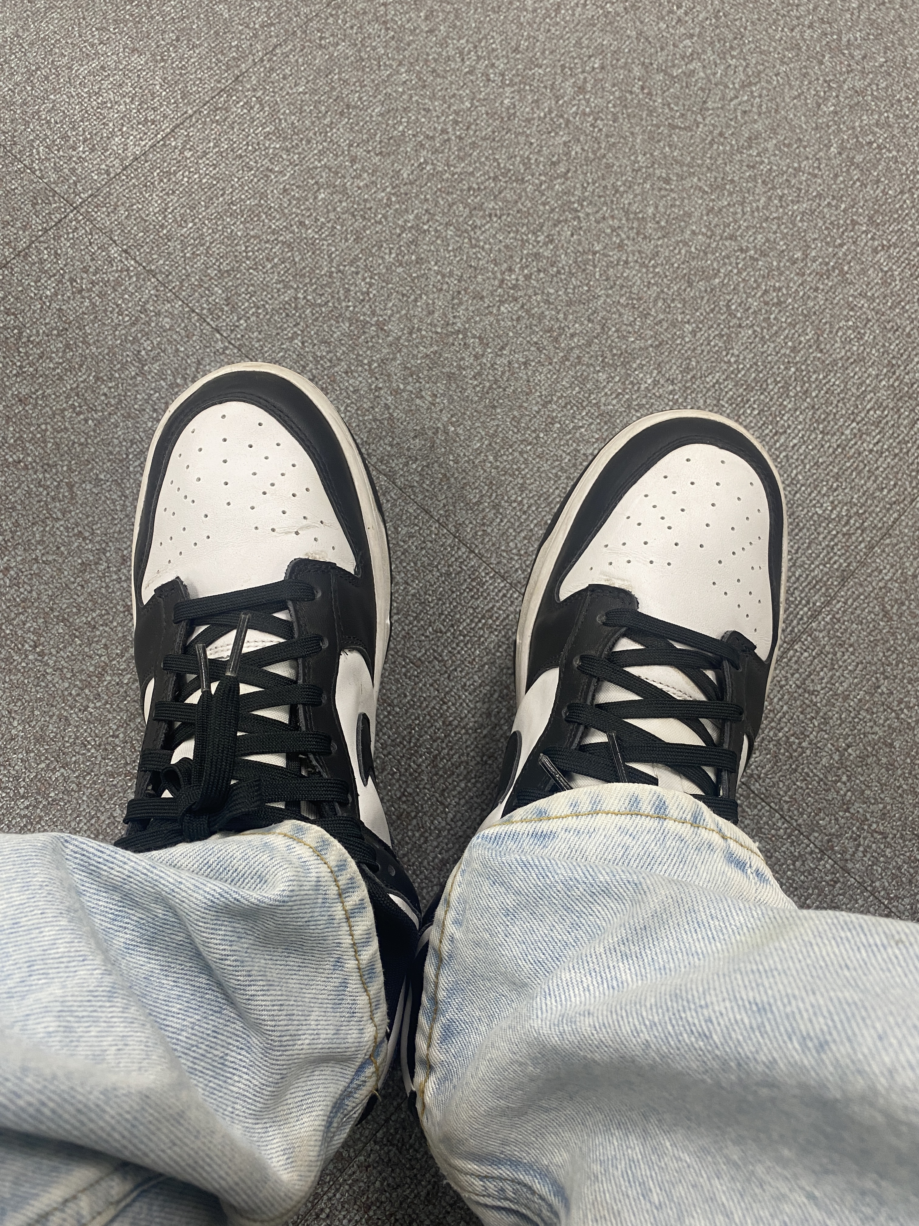 Nike Dunk Low Retro Black 착용 스타일