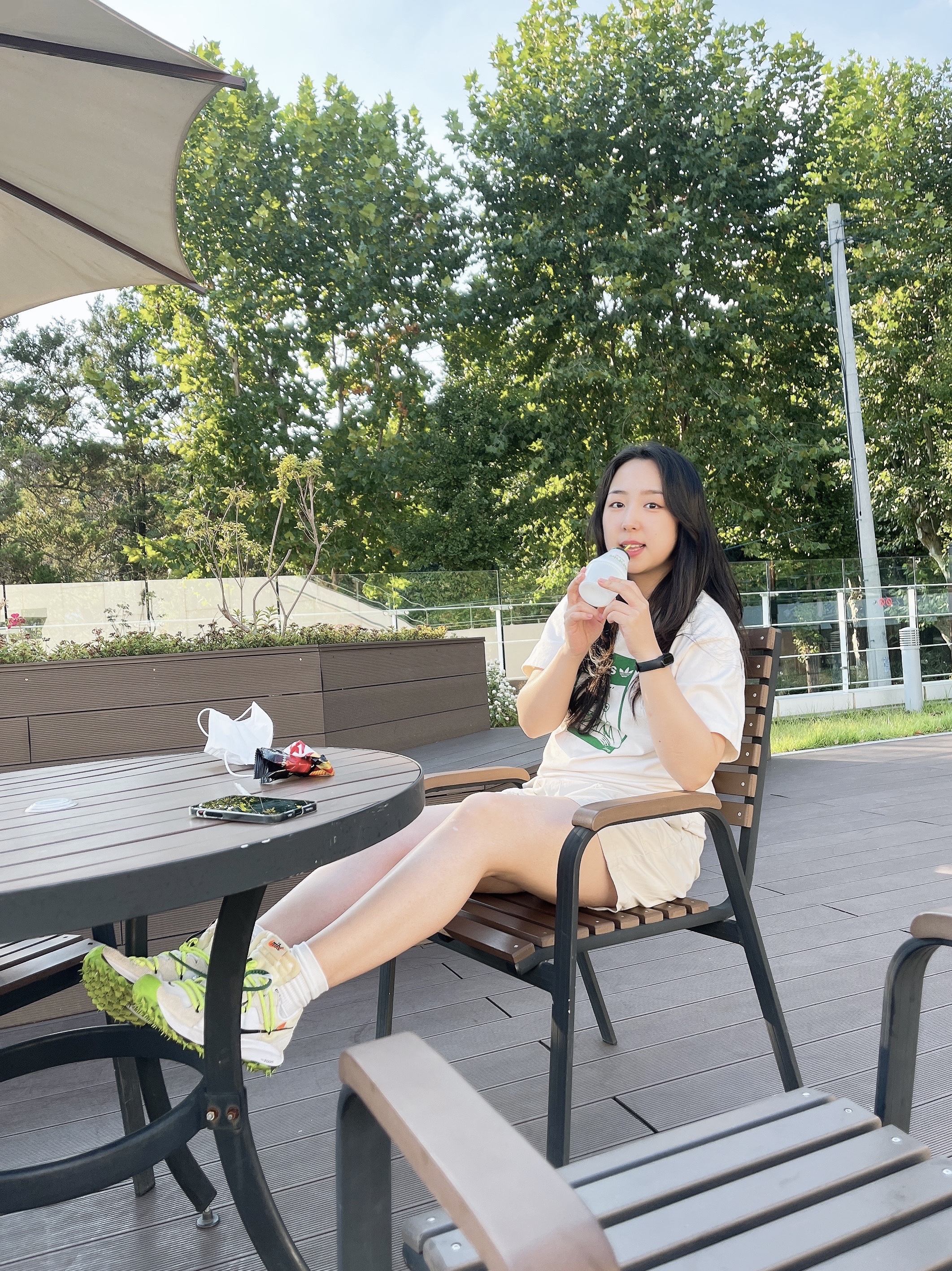 (W) Nike x Off-White Zoom Terra Kiger 5 White 착용 스타일