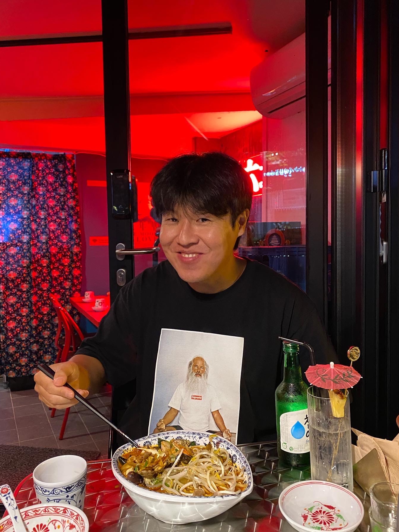 Supreme Rick Rubin T-Shirt Black - 21FW 착용 스타일 - 1