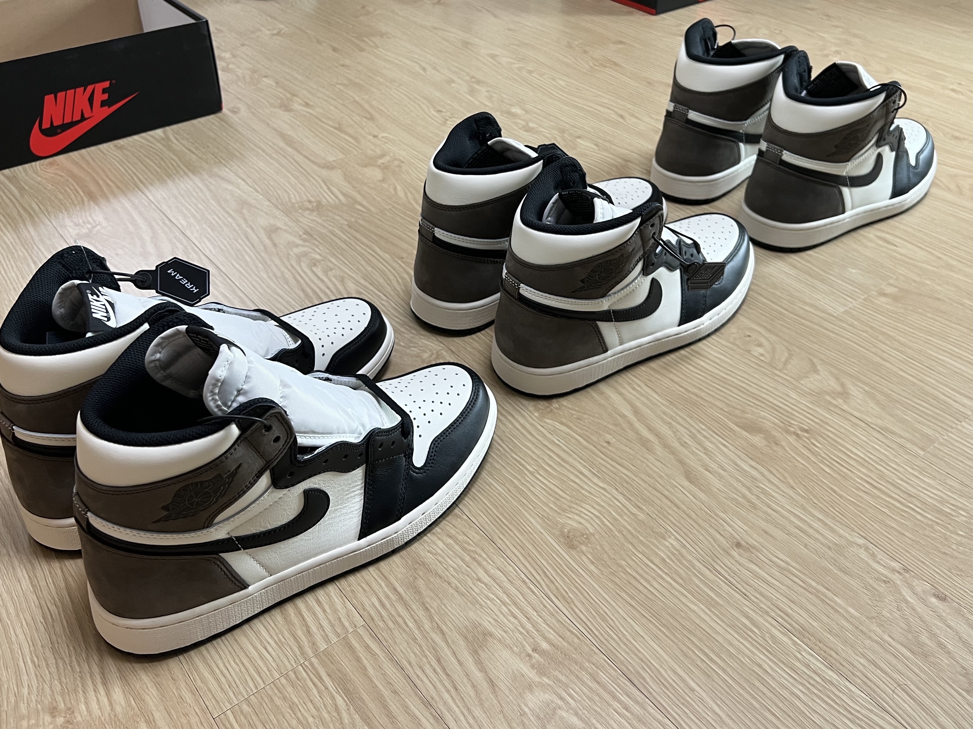 Jordan 1 Retro High OG Black Mocha 착용 스타일