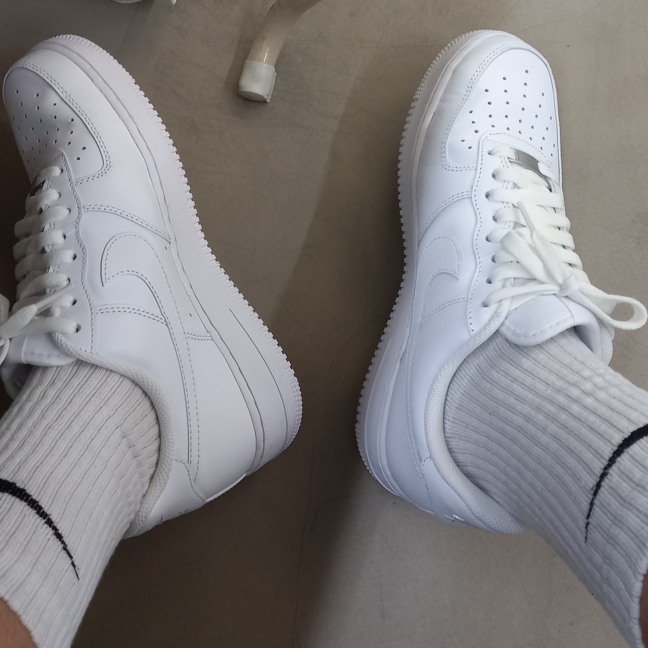 Nike Air Force 1 '07 Low White 착용 스타일