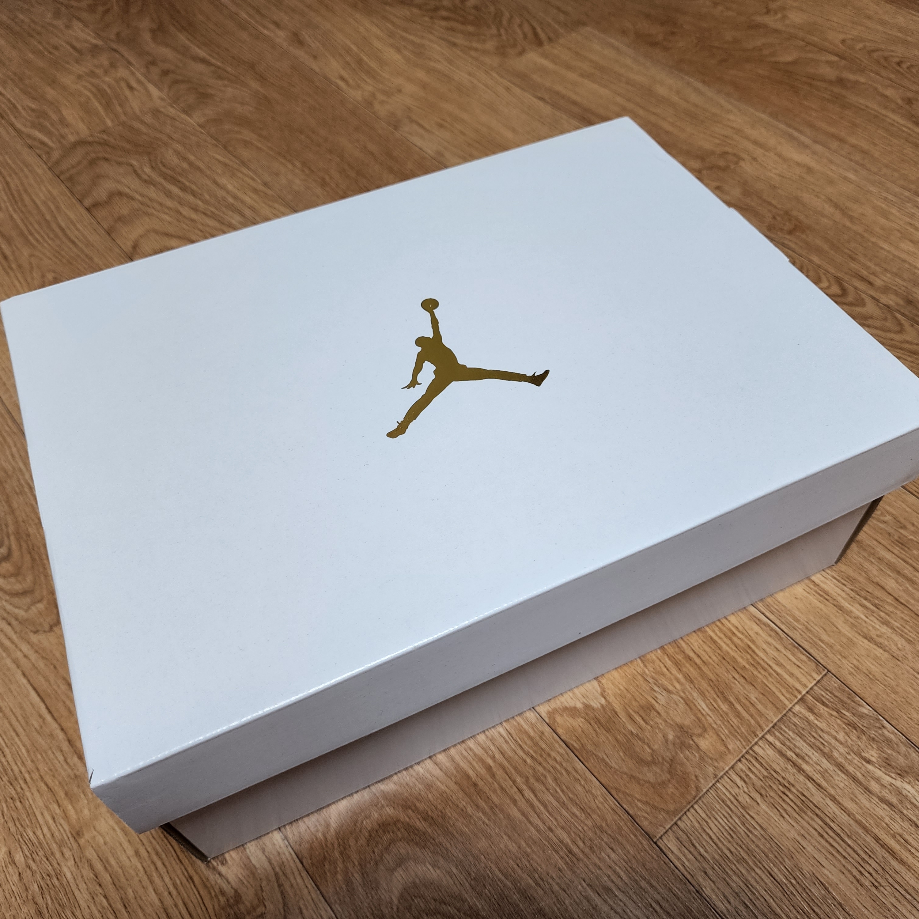 (W) Jordan 1 Mid Black Particle Grey, (TD) Nike x Hello Kitty Air Presto University Blue 착용 스타일 - 2