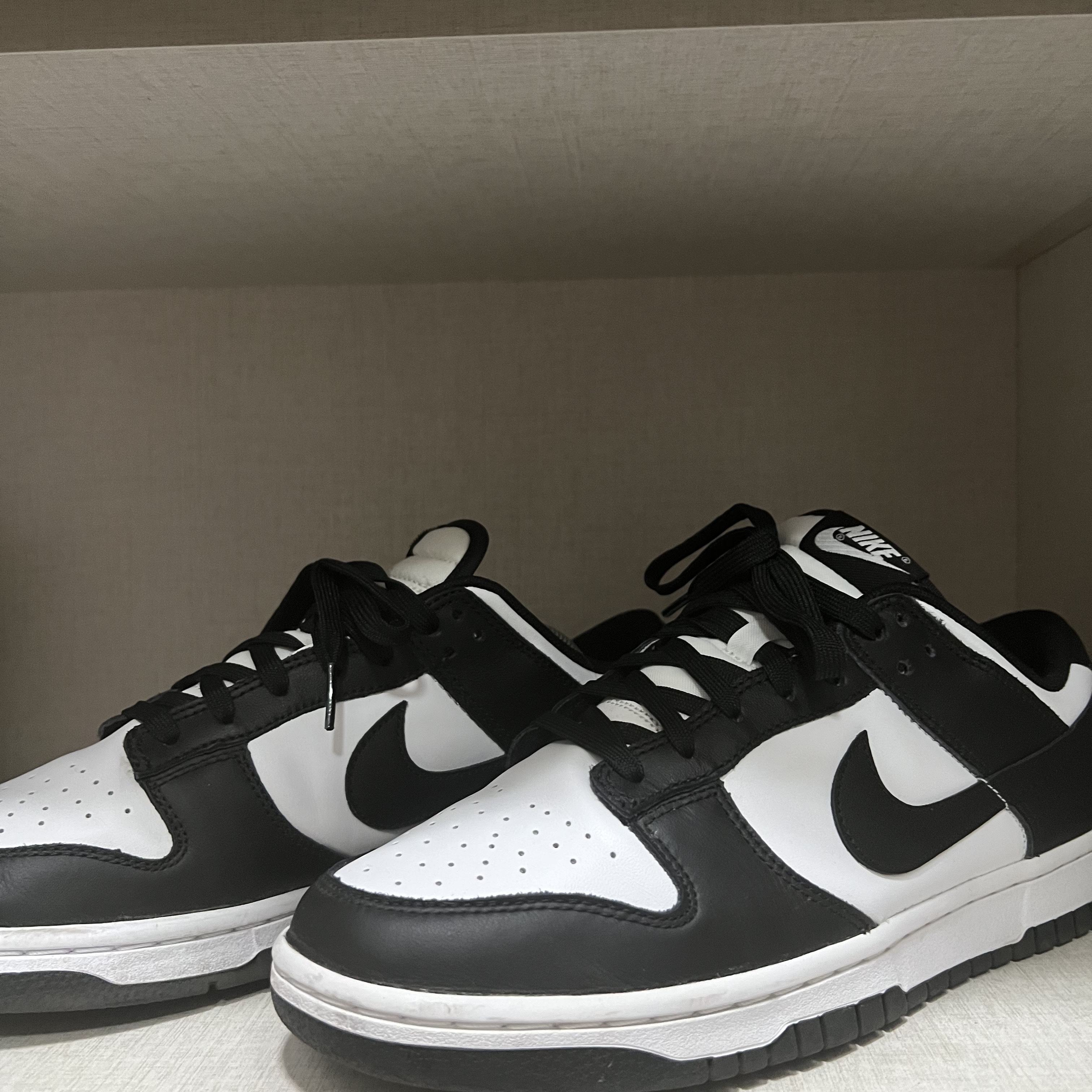 Nike Dunk Low Retro Black 착용 스타일