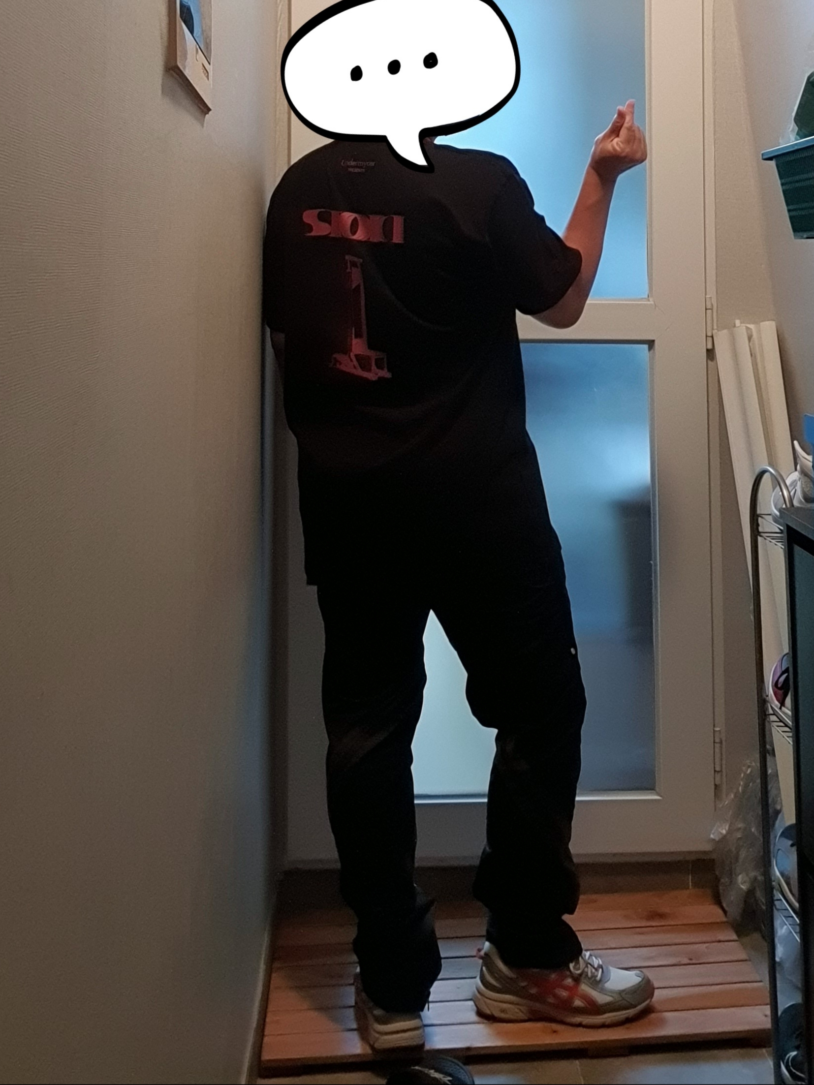 Undermycar Sioki Louisette T-Shirt Ox Blood - 22SS, (W) Asics x Kirsh Gel-Venture 6 Birch 착용 스타일 - 1