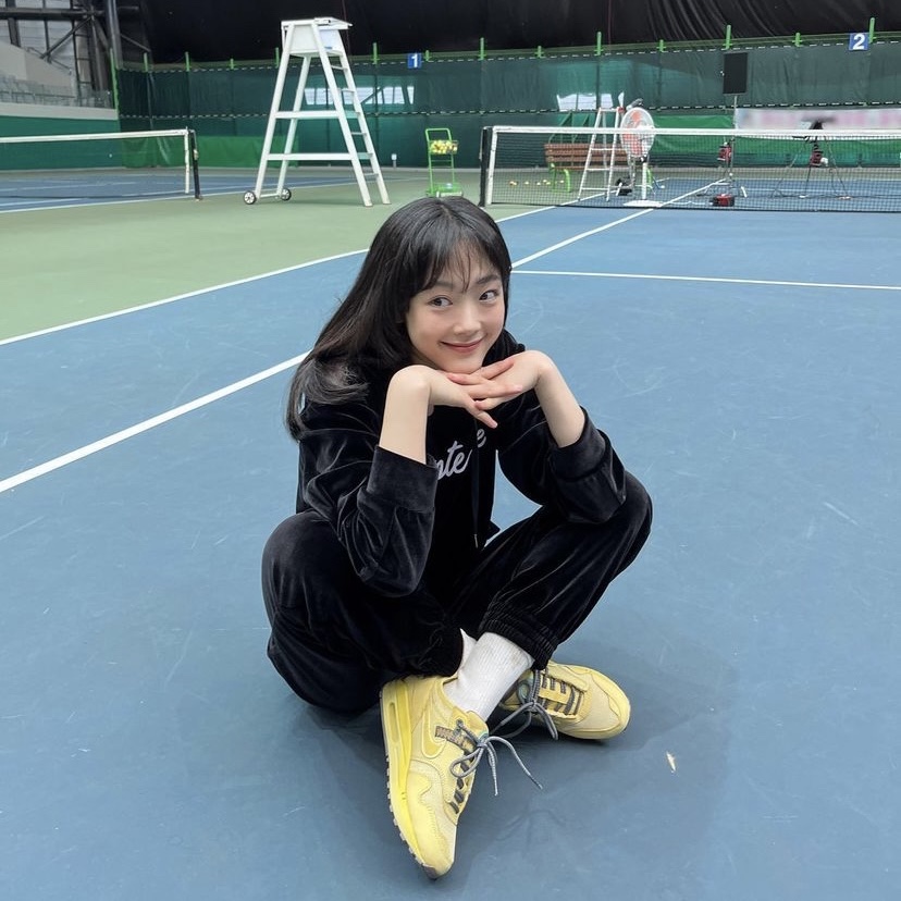 Nike x Travis Scott Air Max 1 Cact.us Gold 착용 스타일 - 1