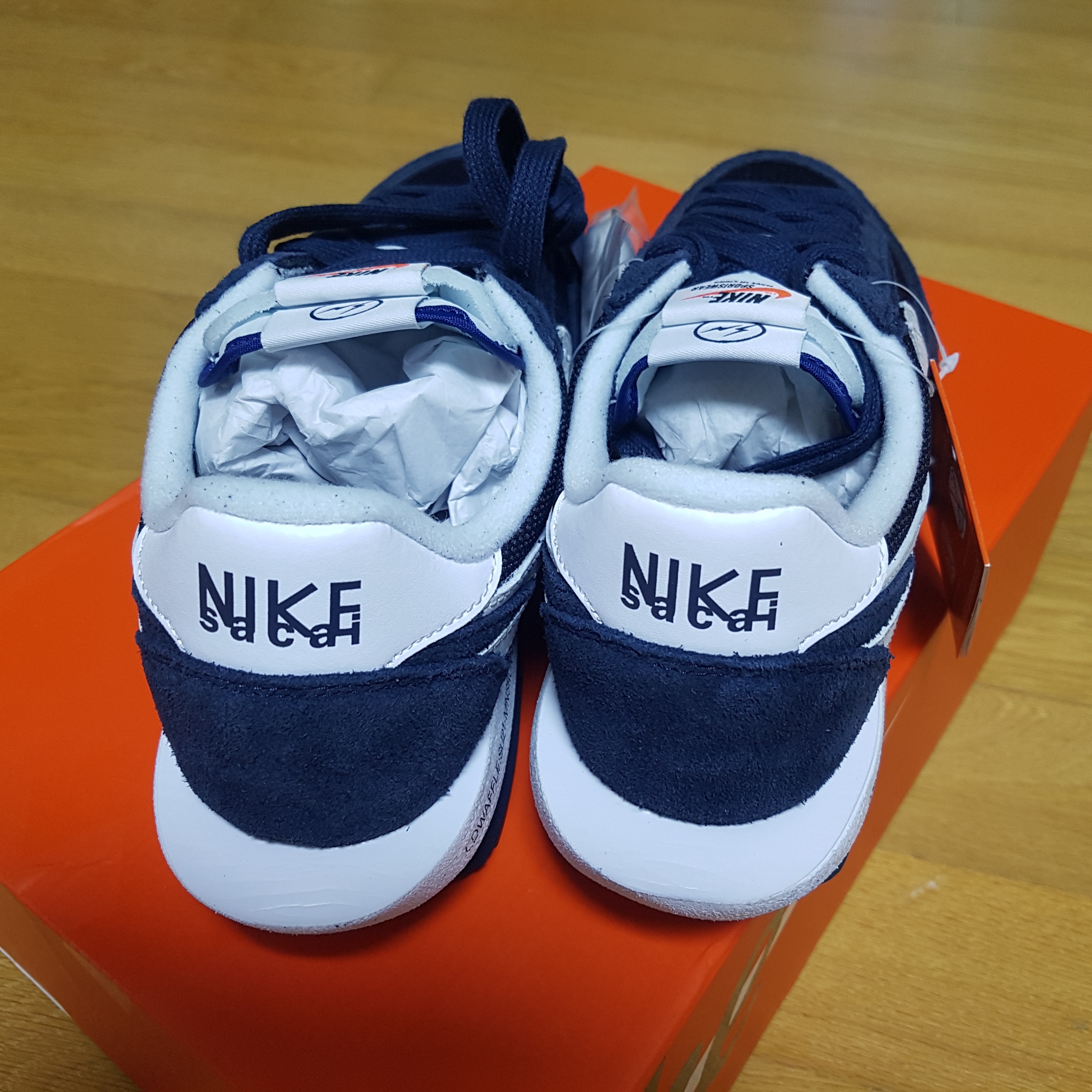 Nike x Sacai x Fragment LDWaffle Blackened Blue 착용 스타일 - 3