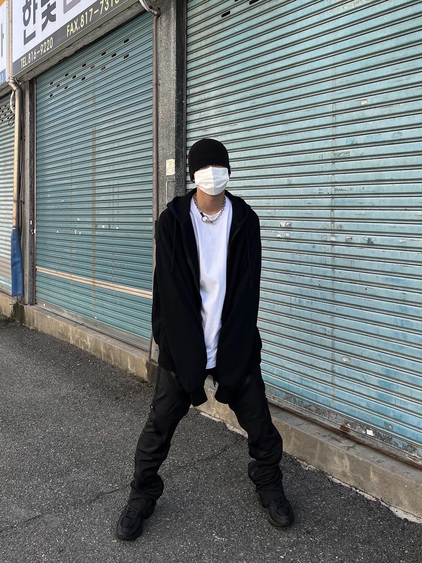 Our Legacy Ladon Brass Keychain Matte Nickel, Reebok x Kanghyuk Premier Road Modern Mid Black 착용 스타일 - 1
