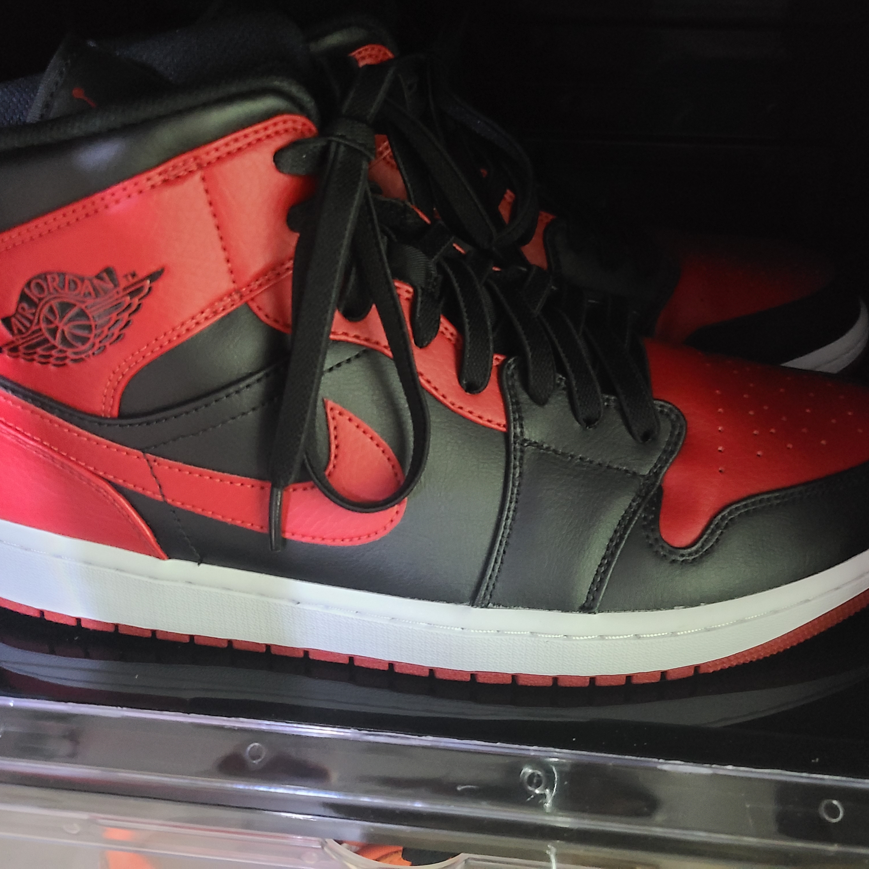 Jordan 1 Mid Bred Banned 2020 착용 스타일
